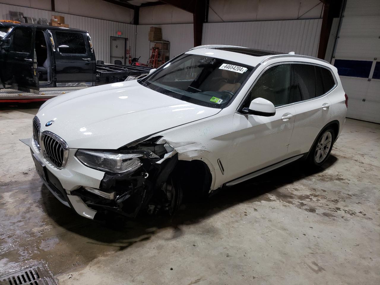 BMW X3 2019 5uxtr9c56kle12490