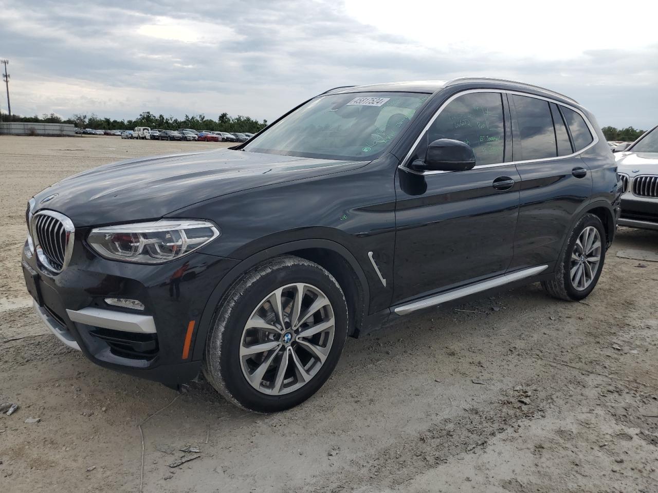 BMW X3 2018 5uxtr9c57jld89543