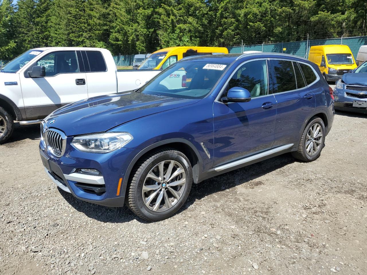 BMW X3 2018 5uxtr9c58jld74338