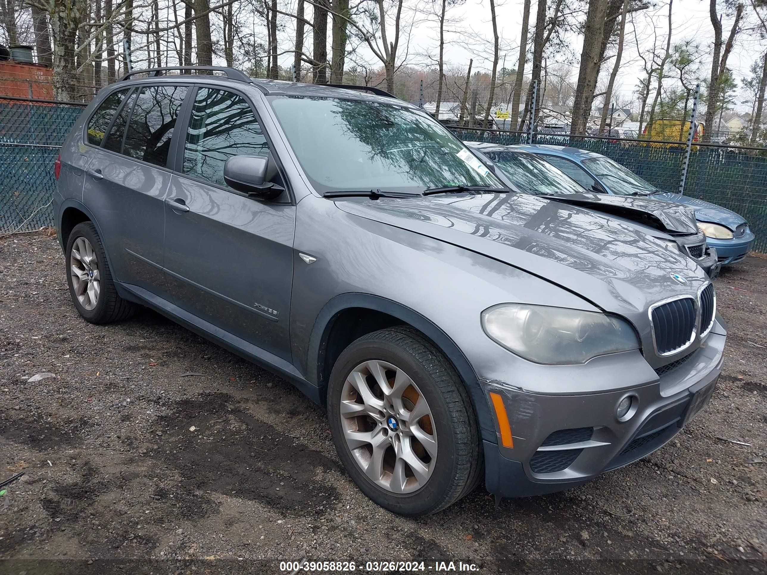 BMW X5 2011 5uxzv4c57bl414819