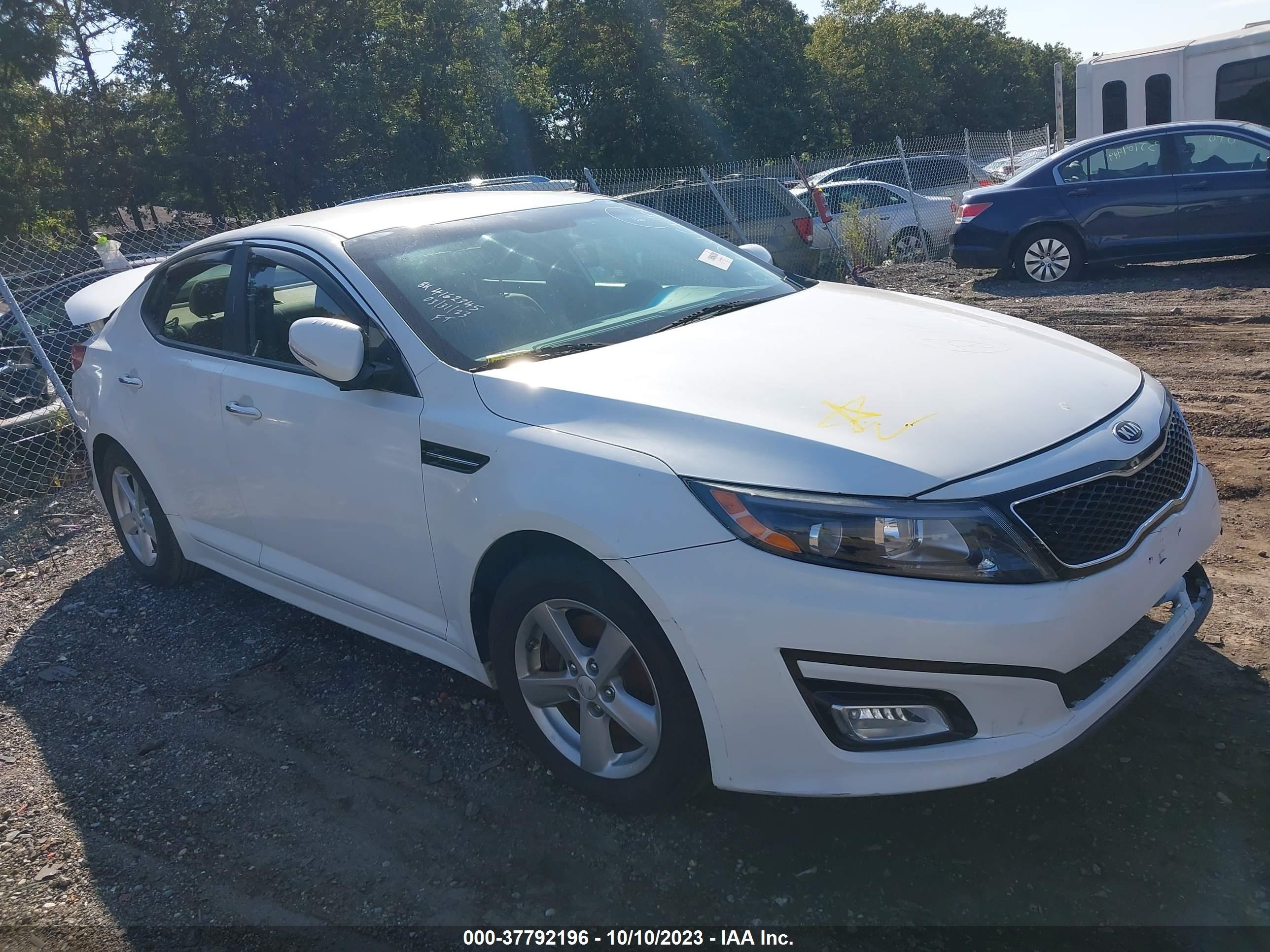 KIA OPTIMA 2015 5xxgm4a70fg388330