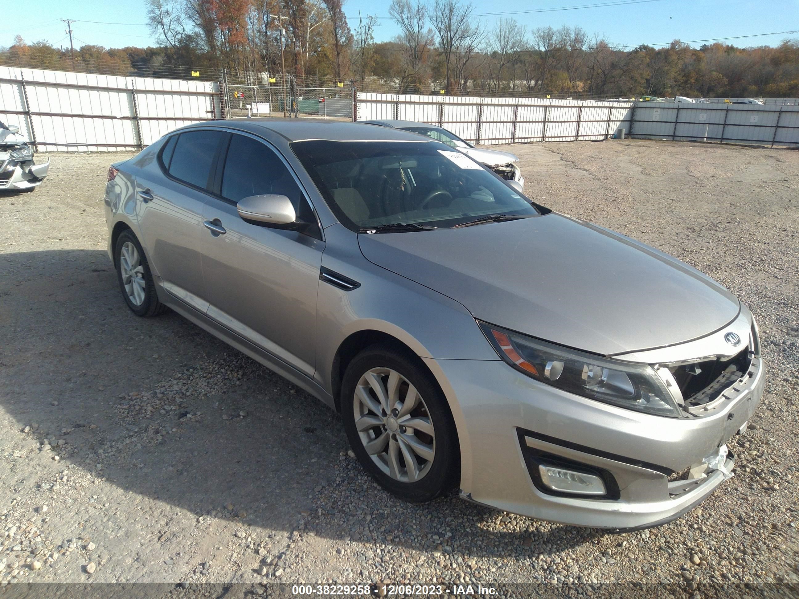 KIA OPTIMA 2015 5xxgm4a77fg443128