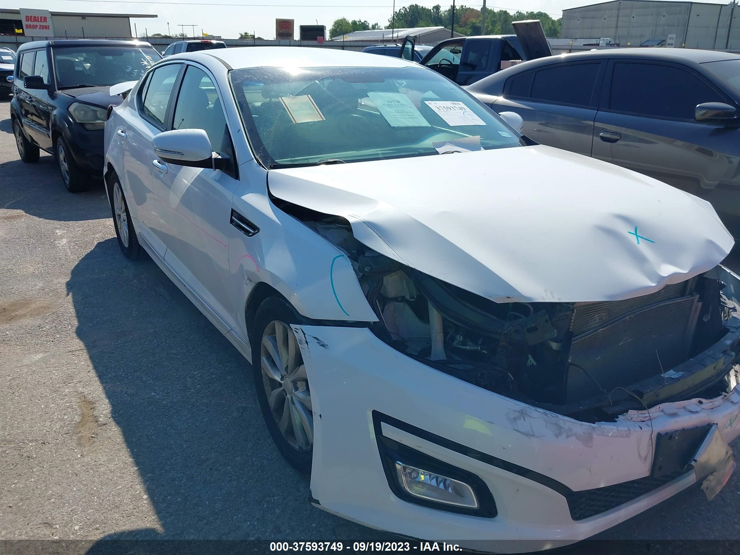 KIA OPTIMA 2015 5xxgn4a70fg517972