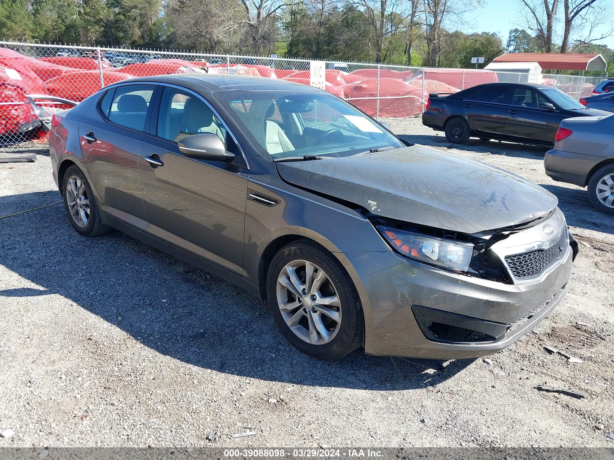 KIA OPTIMA 2013 5xxgn4a72dg216214