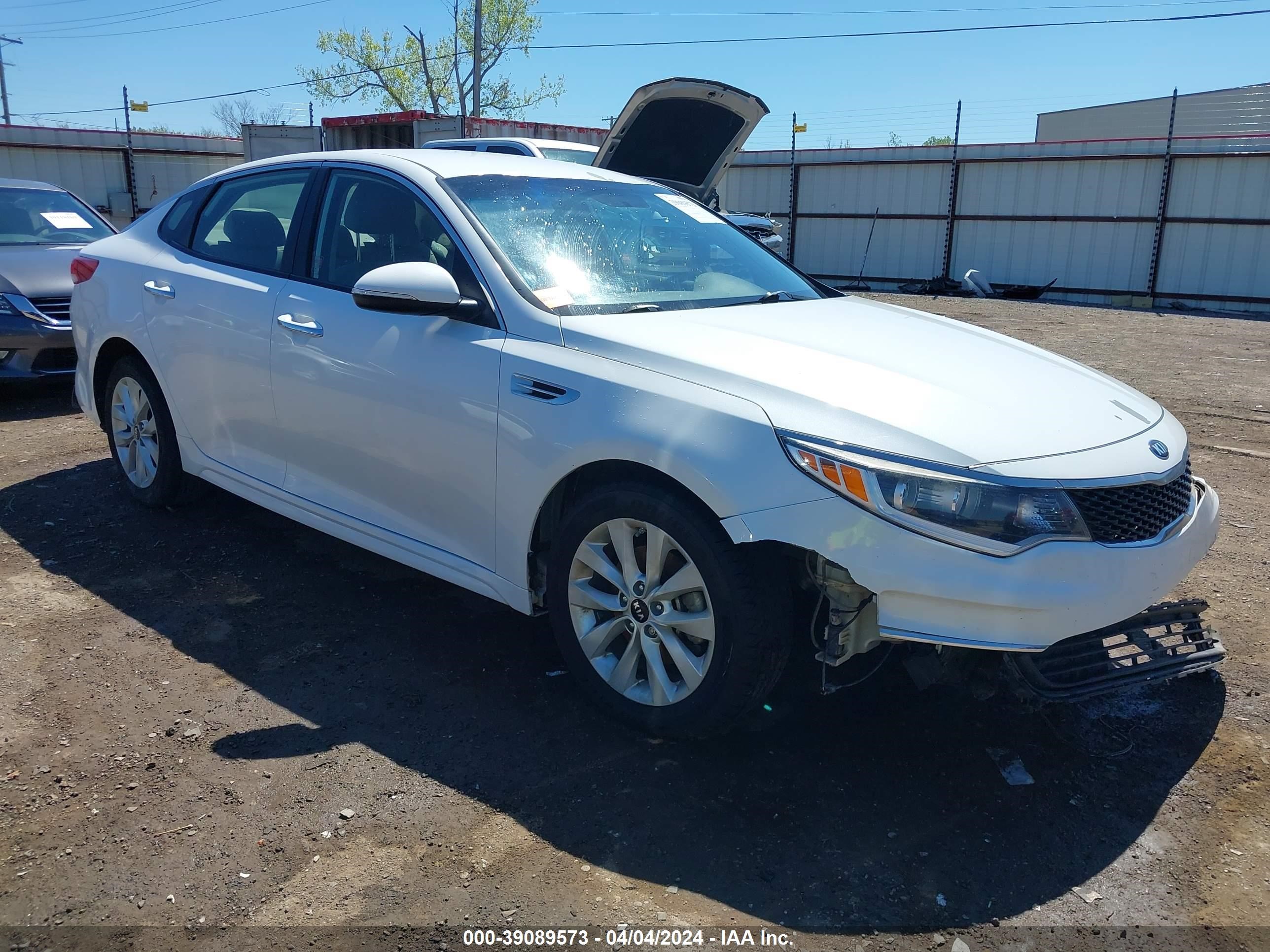 KIA OPTIMA 2018 5xxgt4l30jg259106