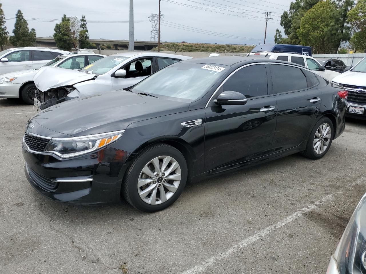 KIA OPTIMA 2018 5xxgt4l30jg260370