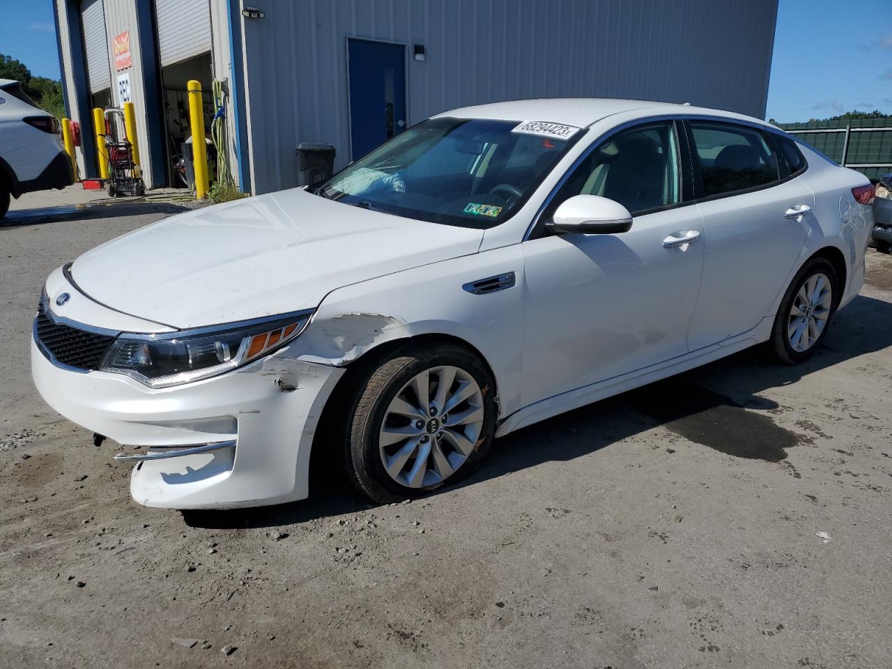 KIA OPTIMA 2018 5xxgt4l30jg271675