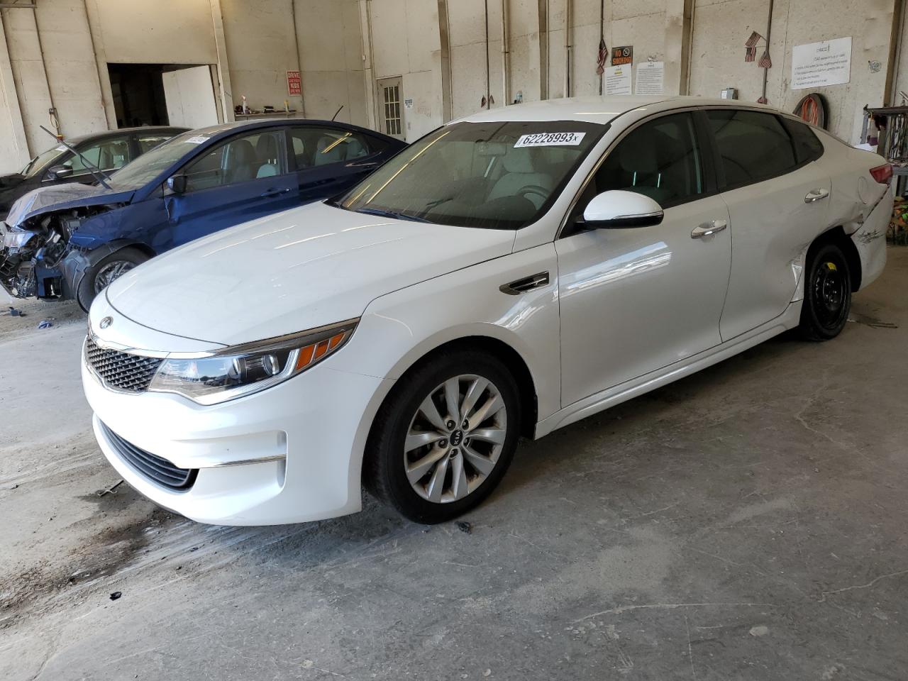 KIA OPTIMA 2017 5xxgt4l31hg133587