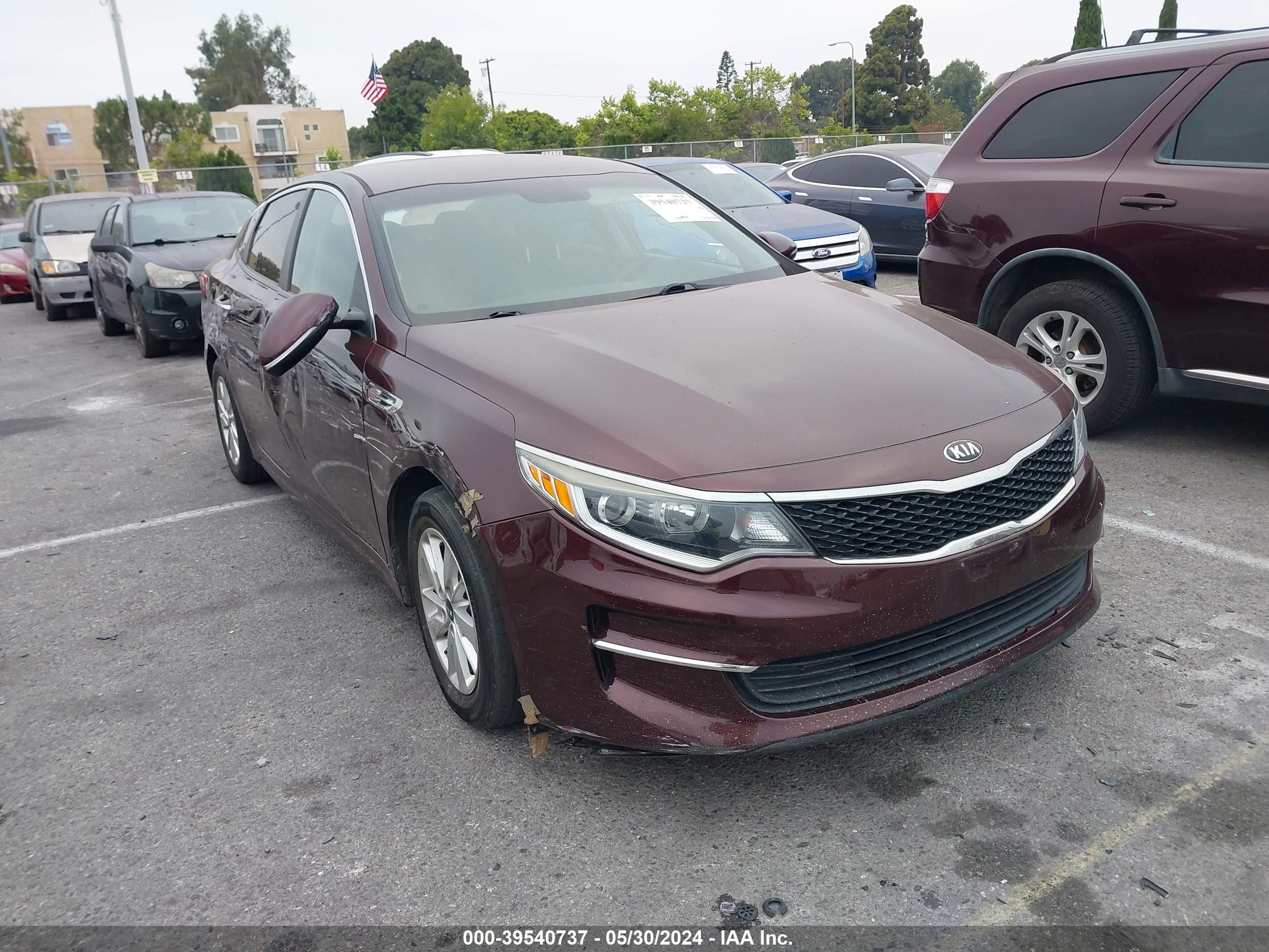 KIA OPTIMA 2018 5xxgt4l31jg248924