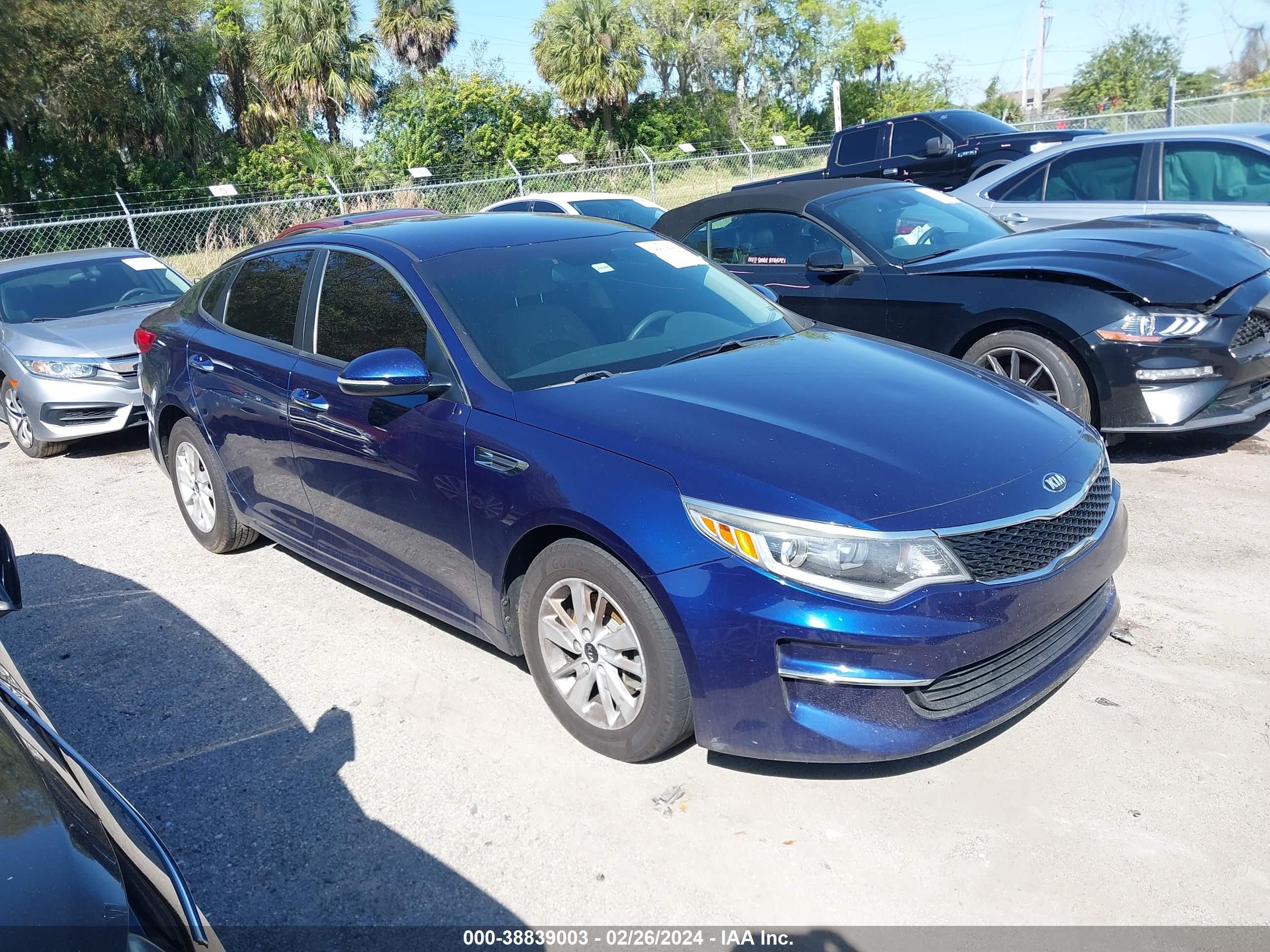 KIA OPTIMA 2018 5xxgt4l32jg184263