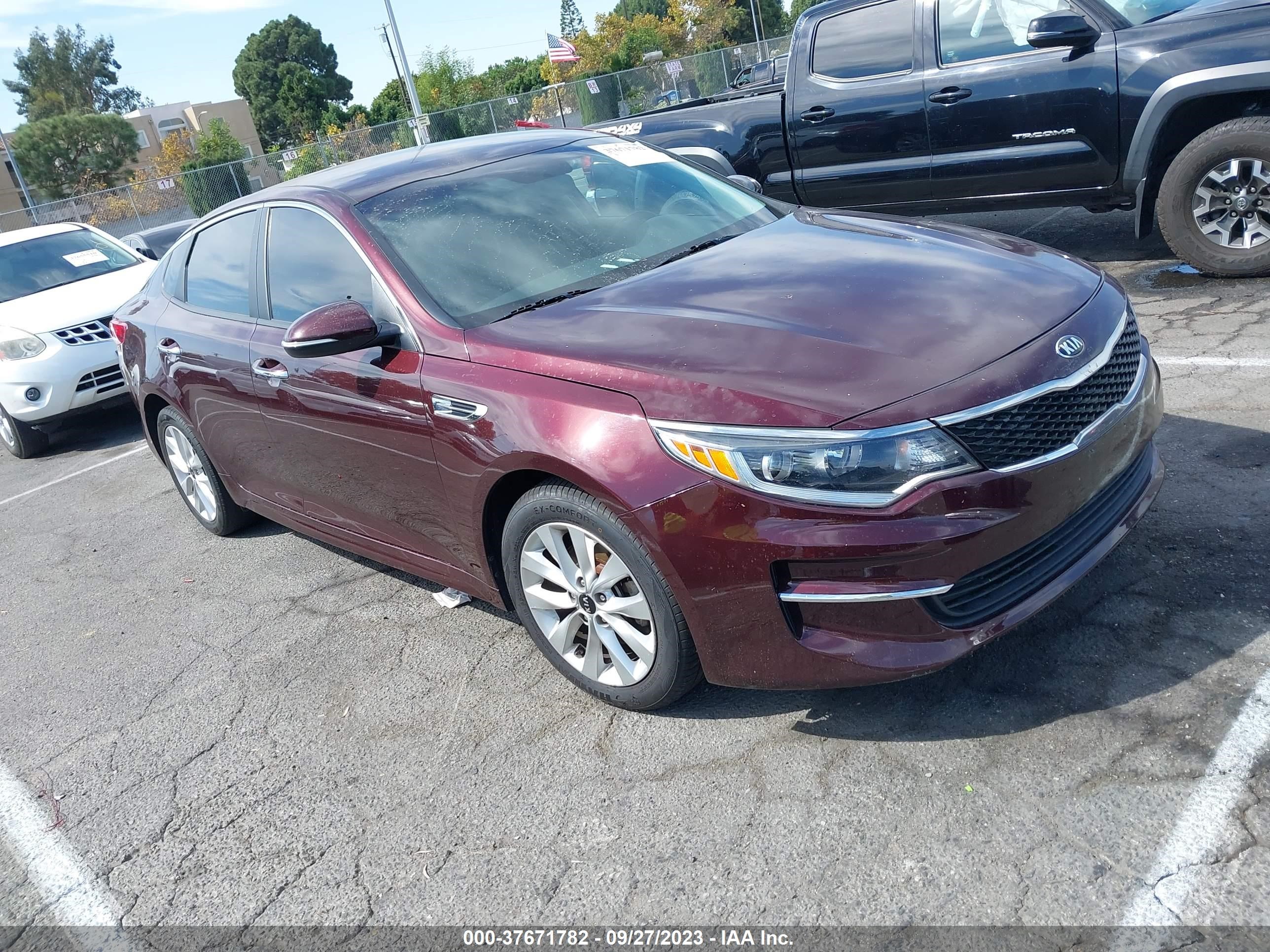 KIA OPTIMA 2018 5xxgt4l32jg252089