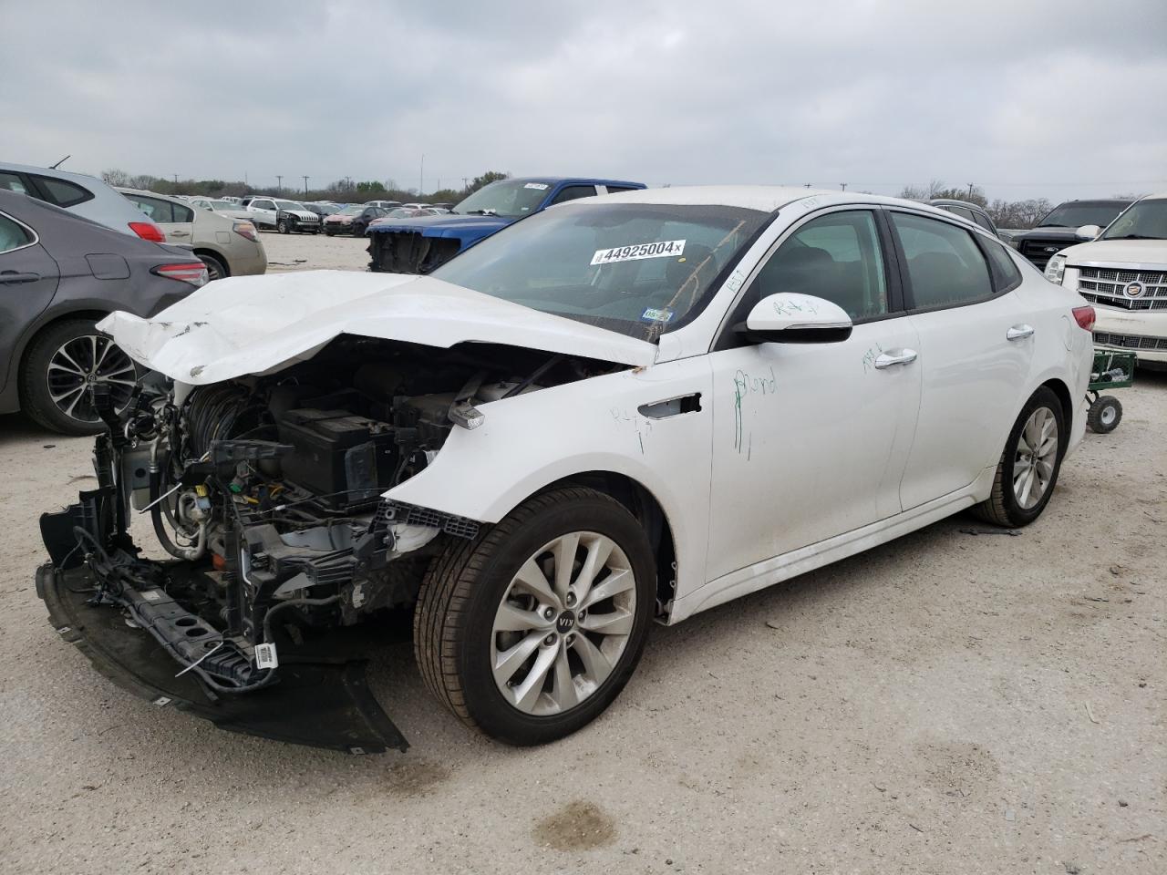 KIA OPTIMA 2018 5xxgt4l33jg251825