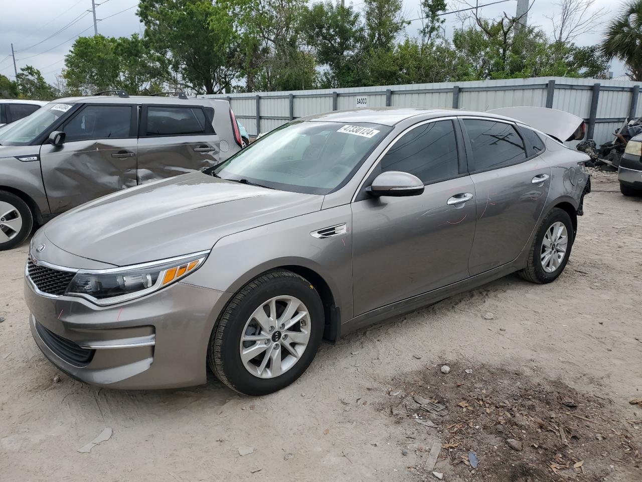 KIA OPTIMA 2017 5xxgt4l34hg170830