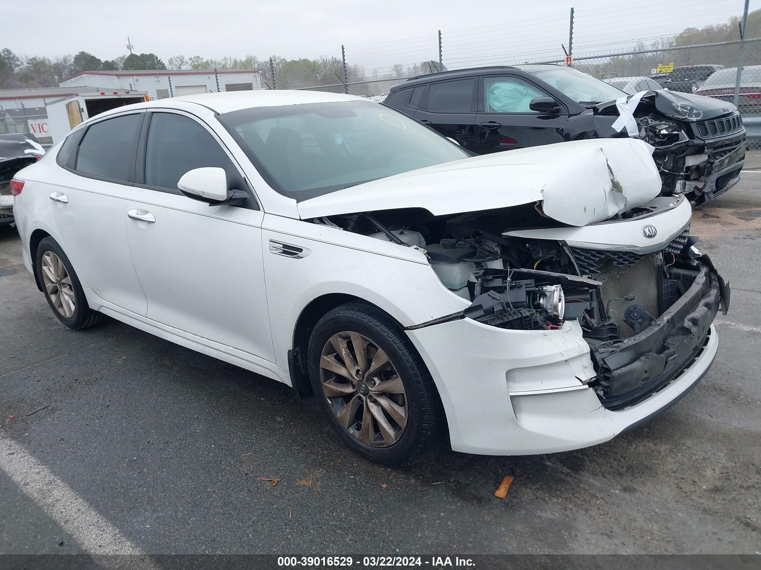 KIA OPTIMA 2018 5xxgt4l36jg256212