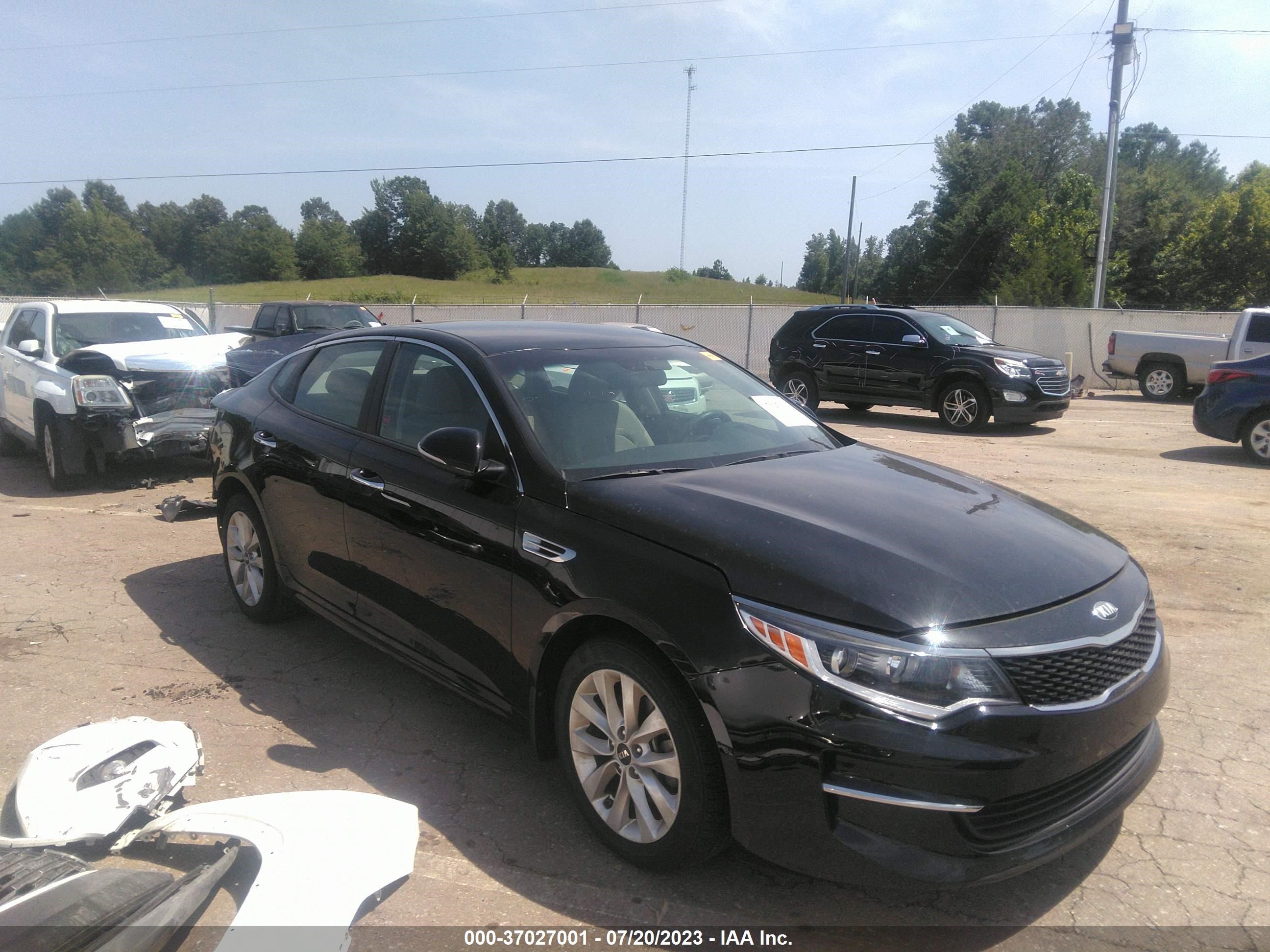 KIA OPTIMA 2018 5xxgt4l36jg267436