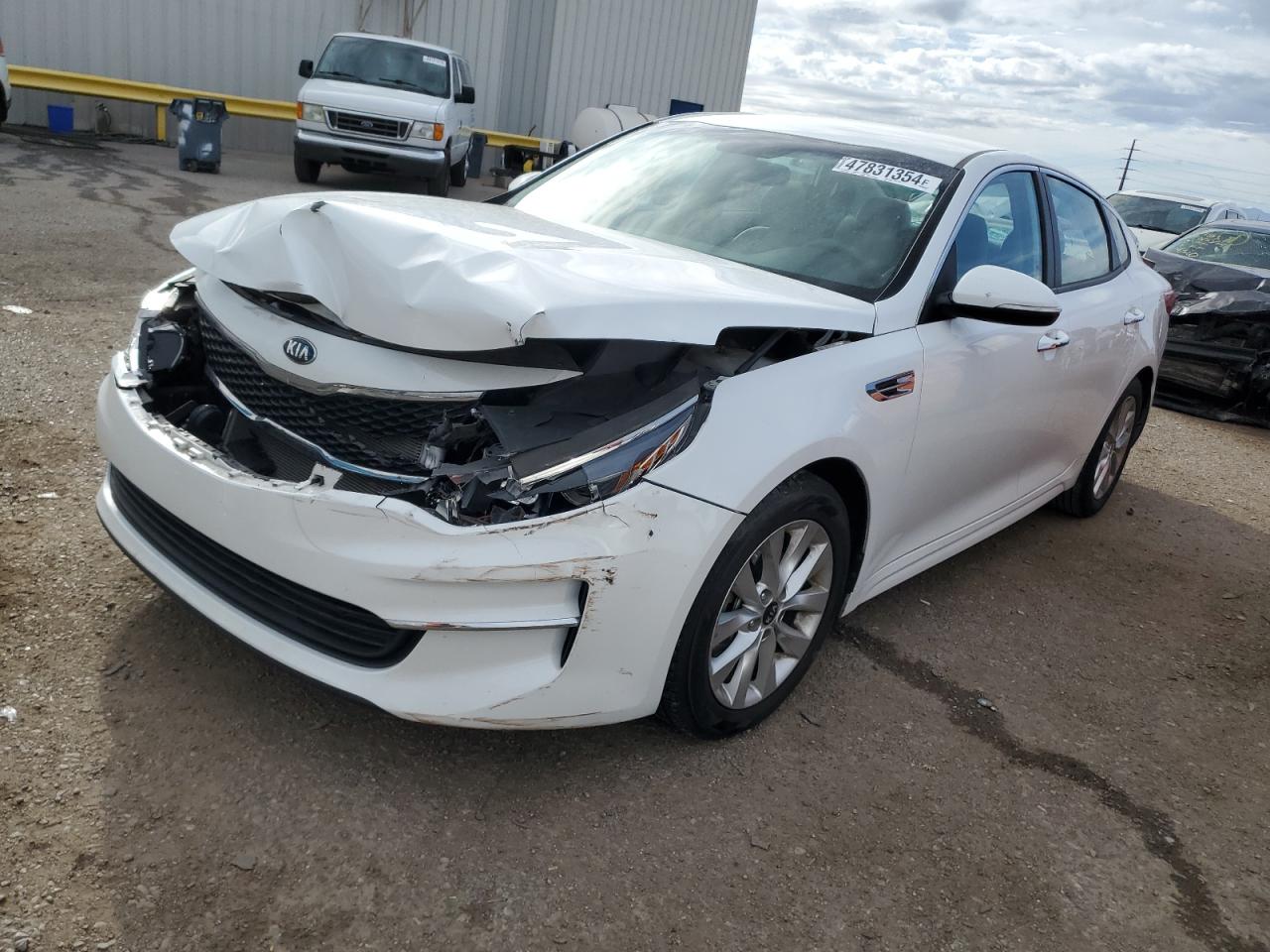 KIA OPTIMA 2018 5xxgt4l36jg273592