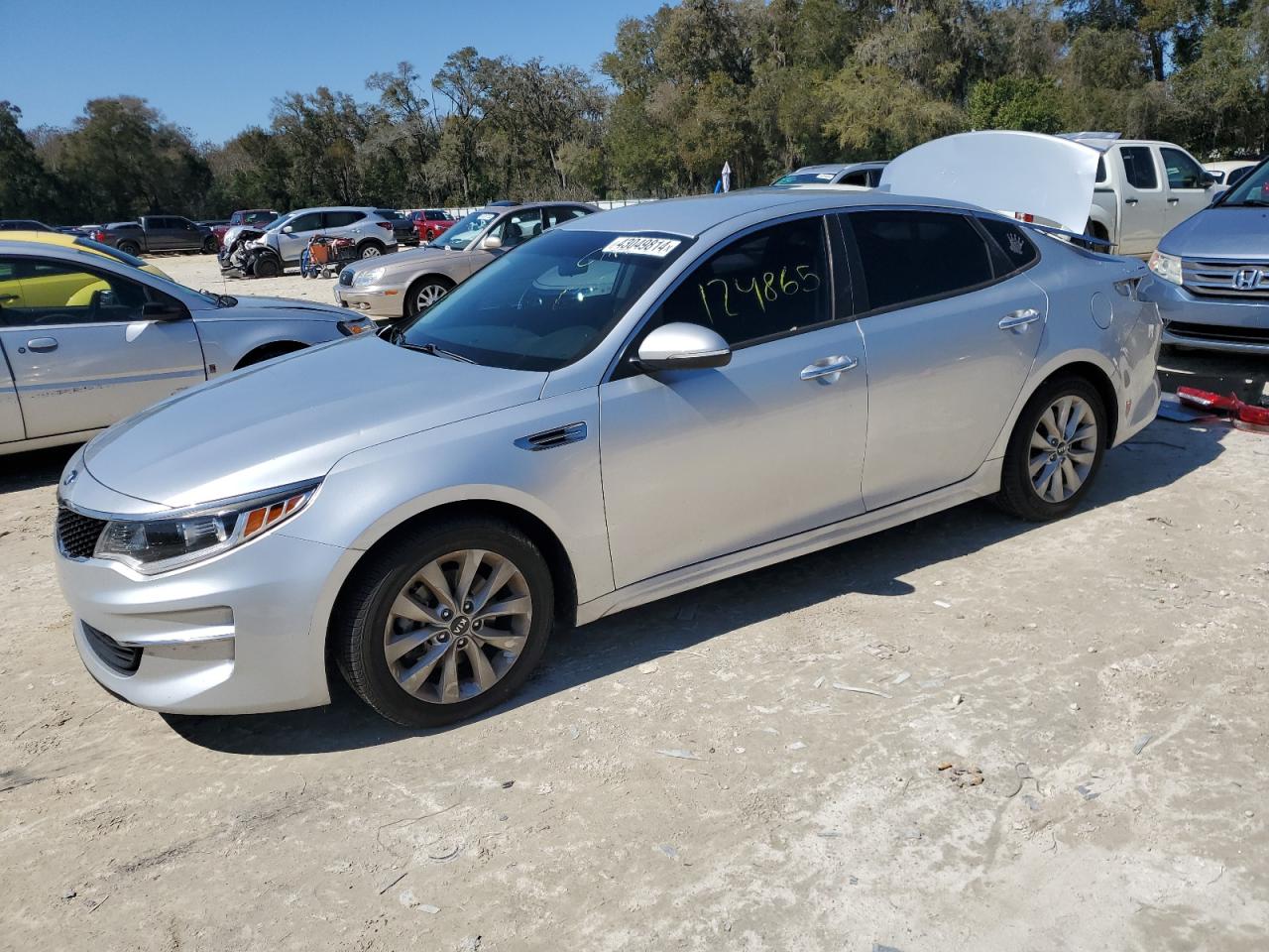 KIA OPTIMA 2017 5xxgt4l37hg124666