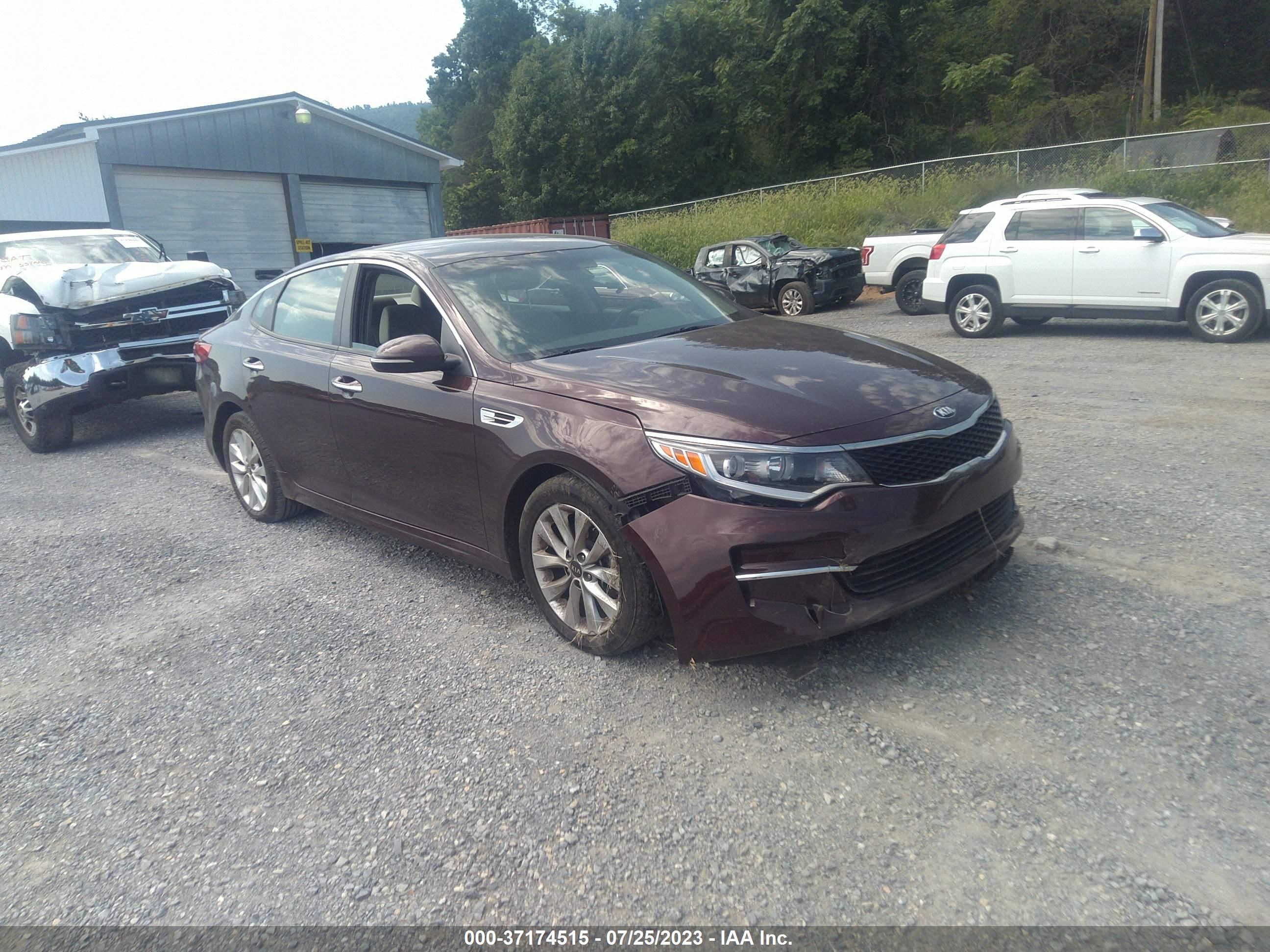 KIA OPTIMA 2018 5xxgt4l37jg263332