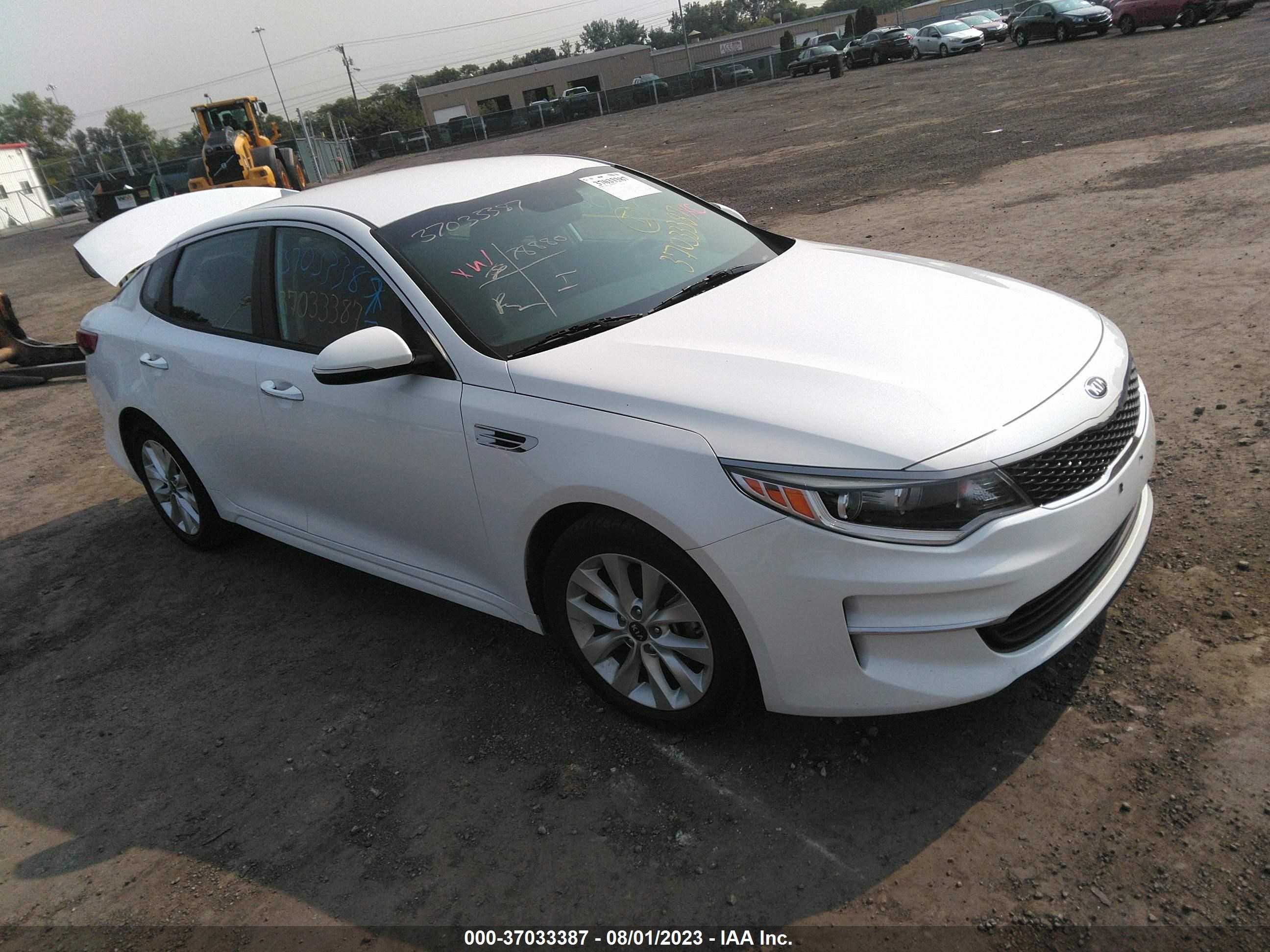 KIA OPTIMA 2018 5xxgt4l37jg272533