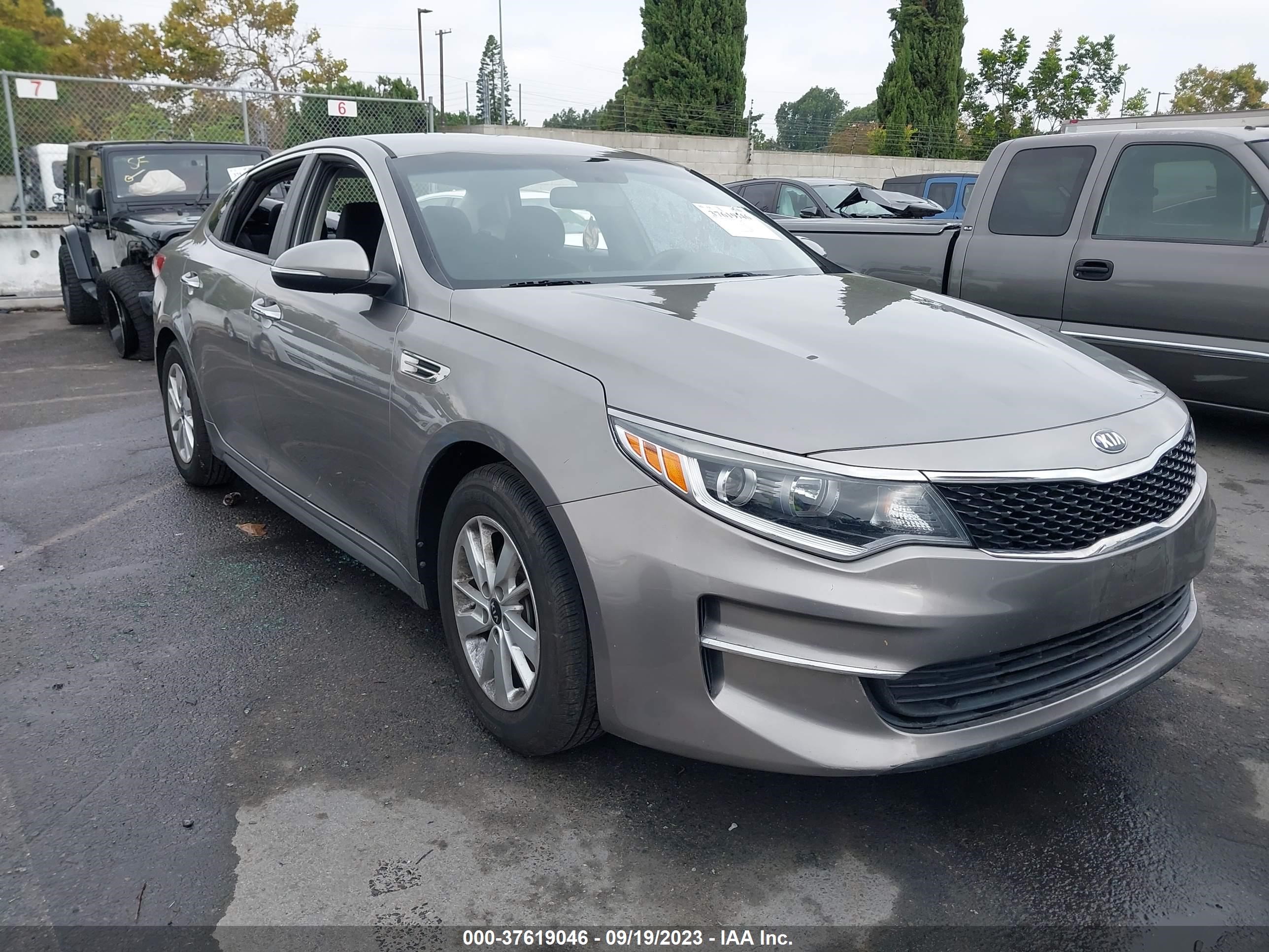 KIA OPTIMA 2018 5xxgt4l38jg201860