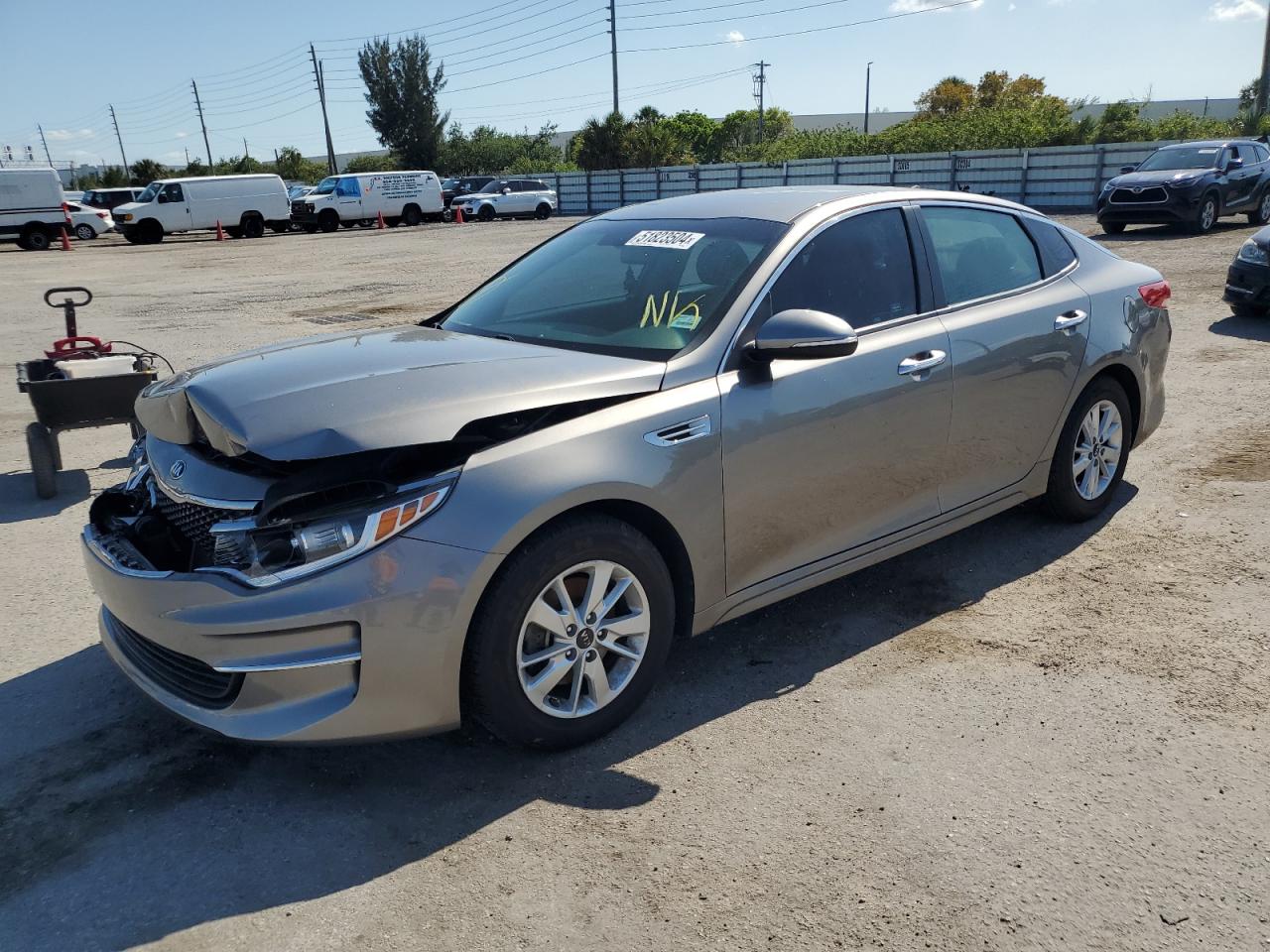 KIA OPTIMA 2018 5xxgt4l38jg213930