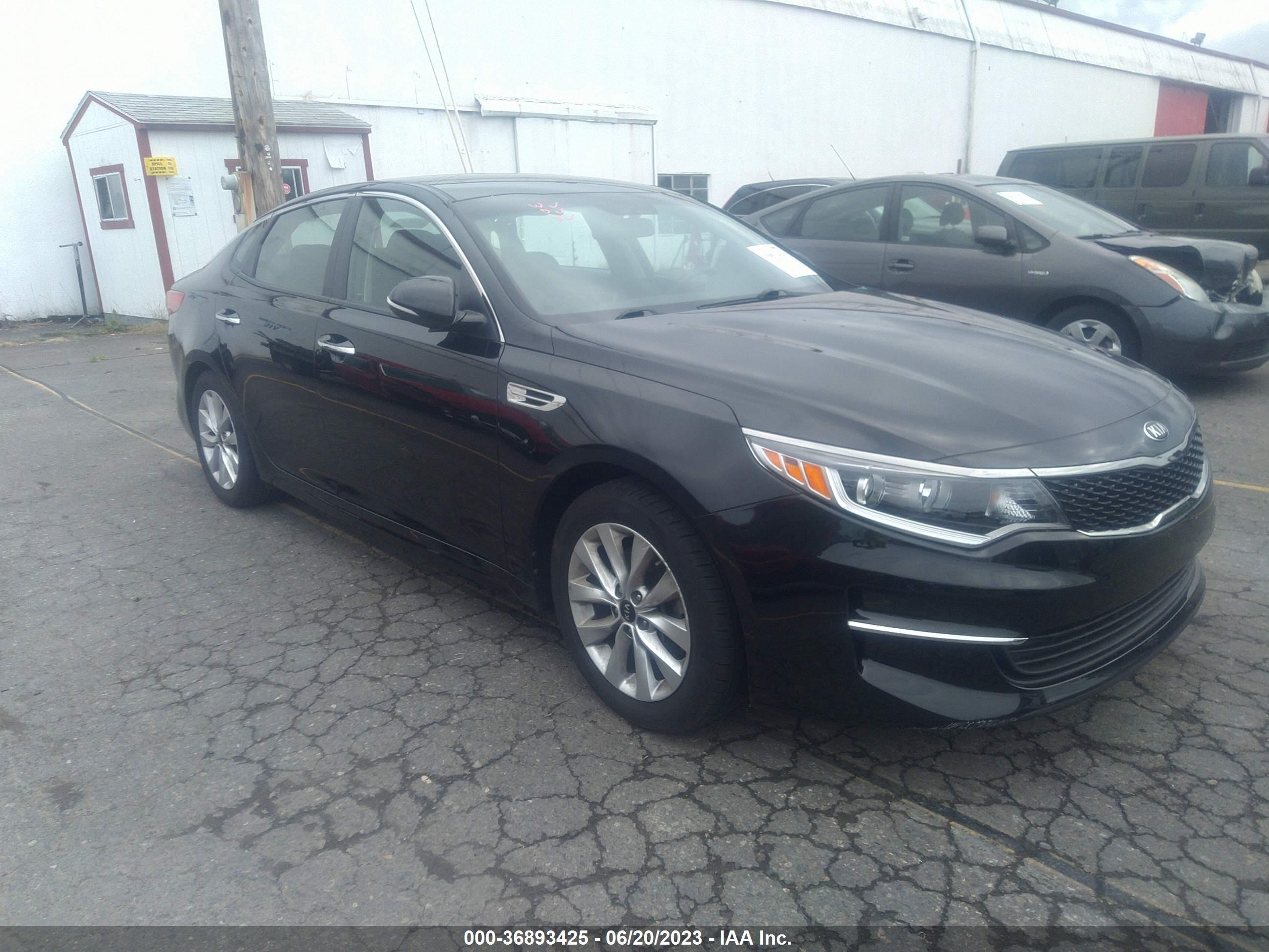 KIA OPTIMA 2018 5xxgt4l38jg259497