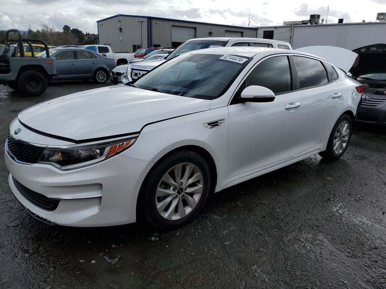 KIA OPTIMA 2018 5xxgt4l38jg263551