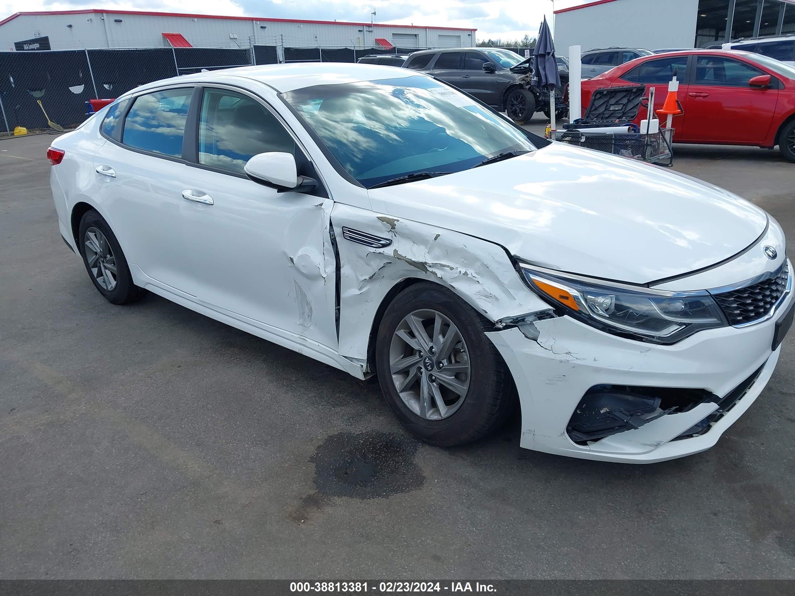 KIA OPTIMA 2019 5xxgt4l38kg348228