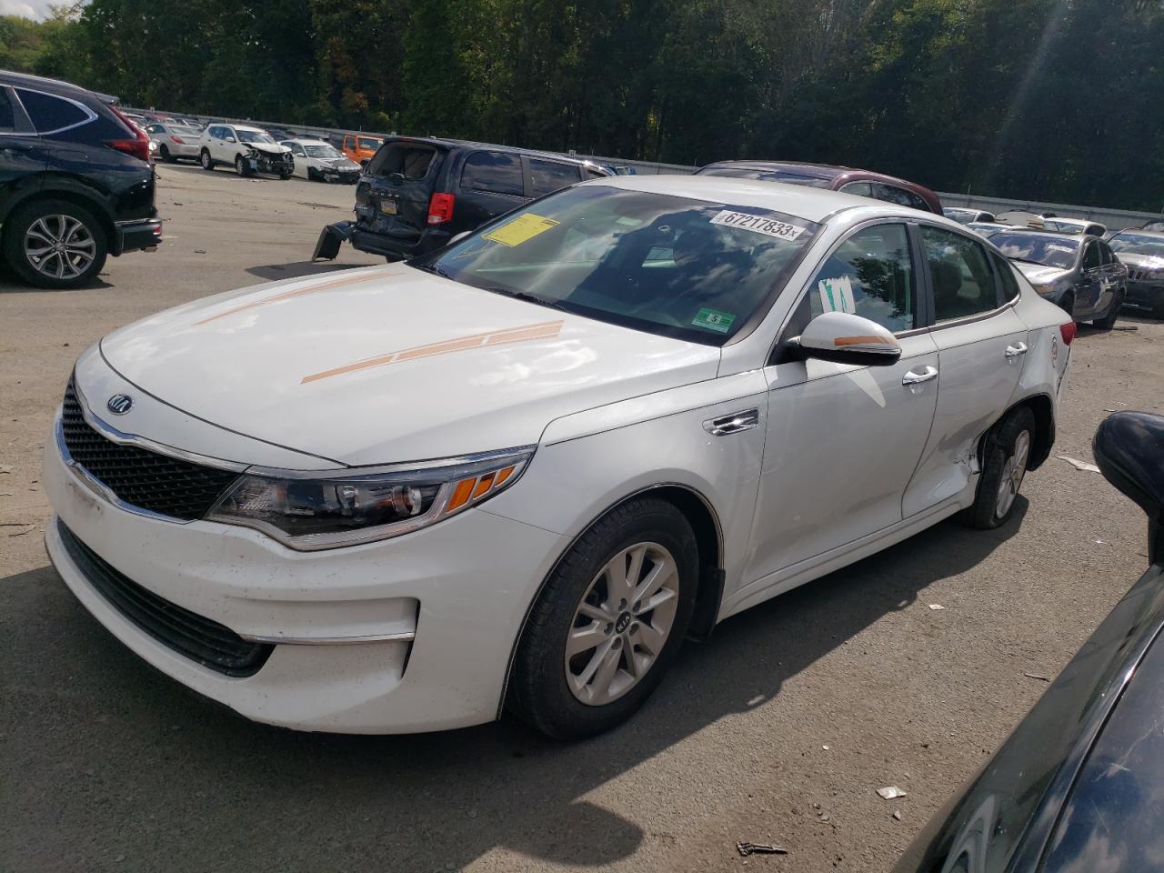 KIA OPTIMA 2017 5xxgt4l39hg154476