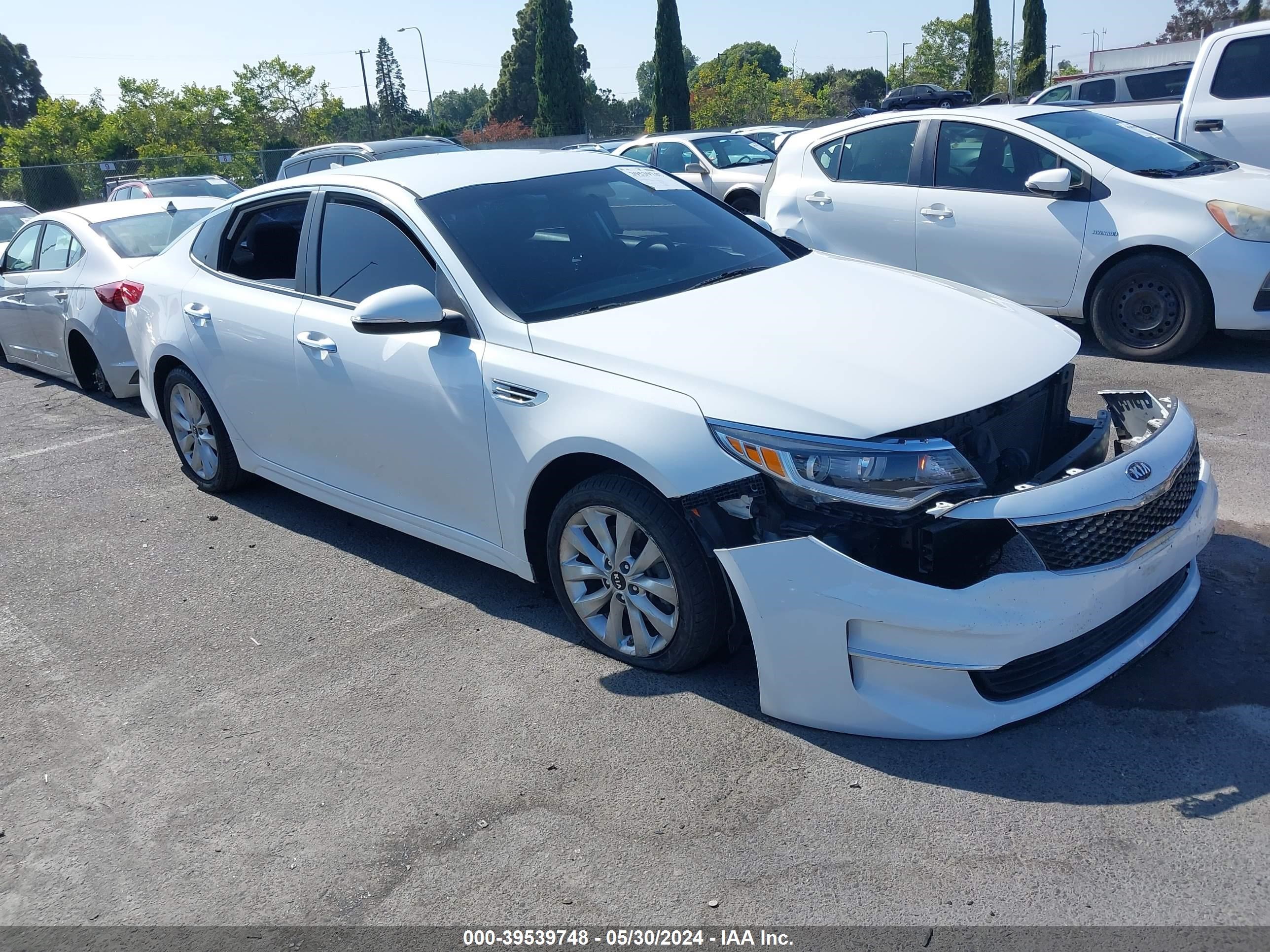 KIA OPTIMA 2017 5xxgt4l39hg164506