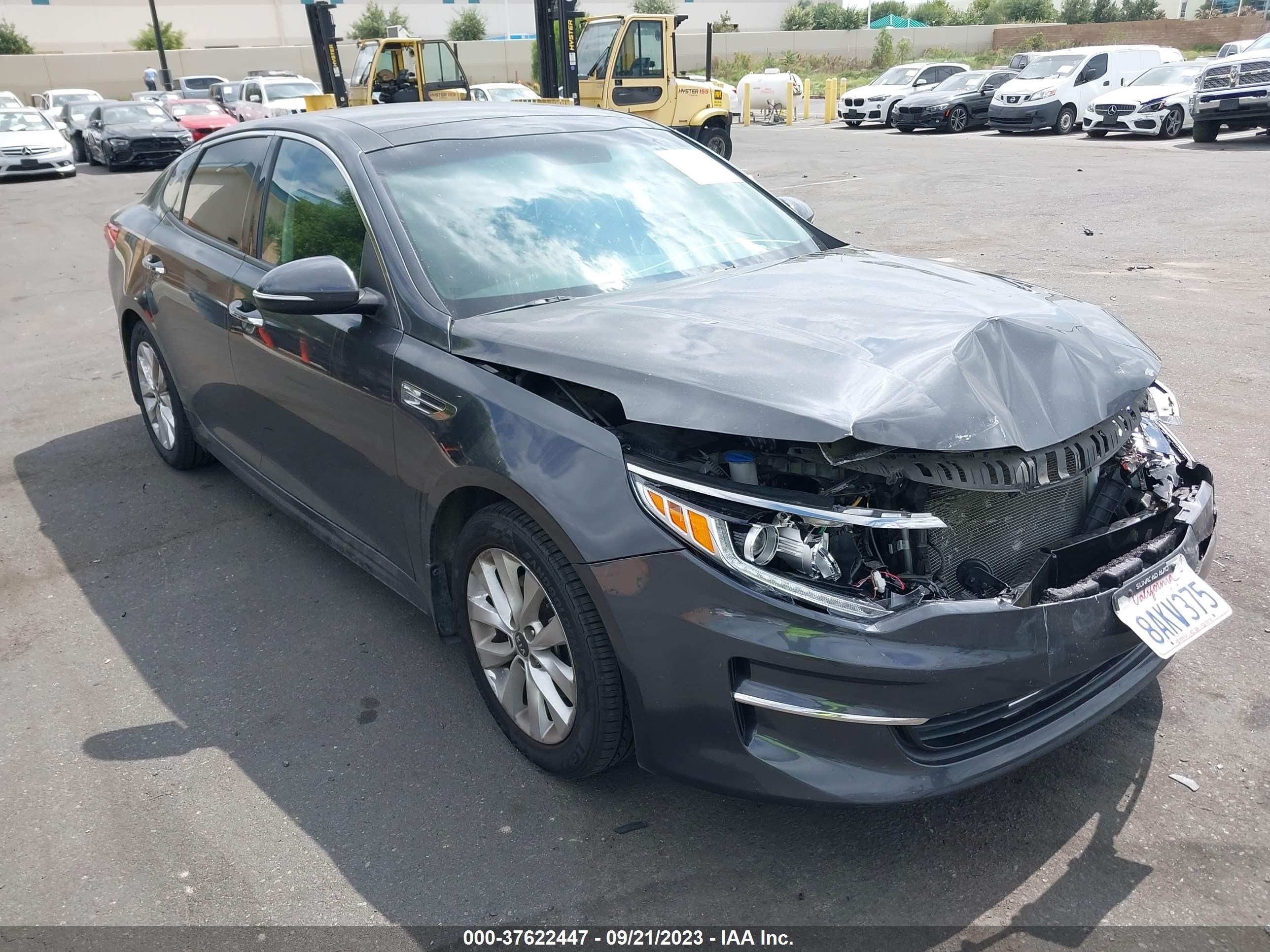 KIA OPTIMA 2018 5xxgu4l31jg183246