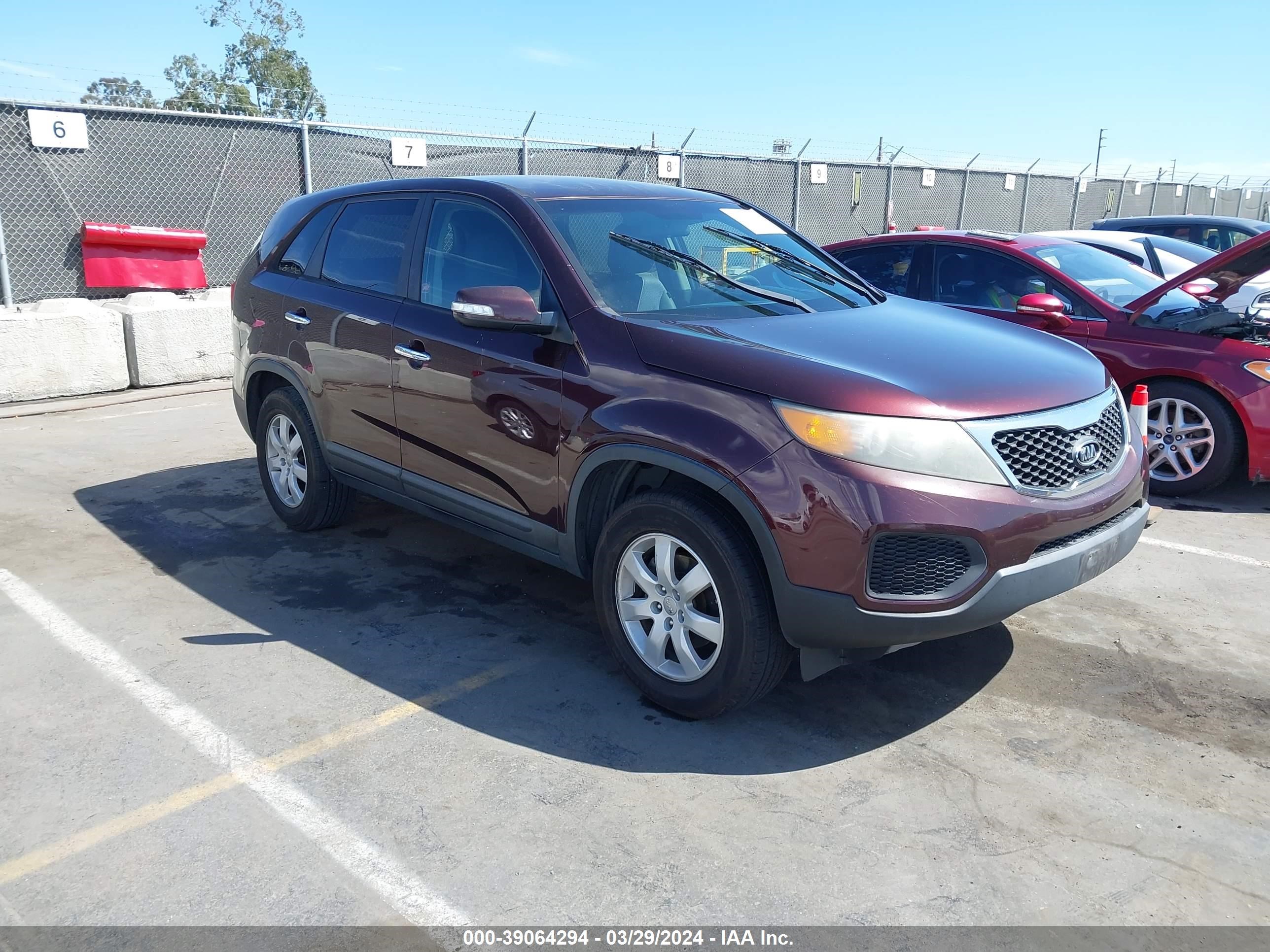 KIA SORENTO 2013 5xykt3a11dg335633