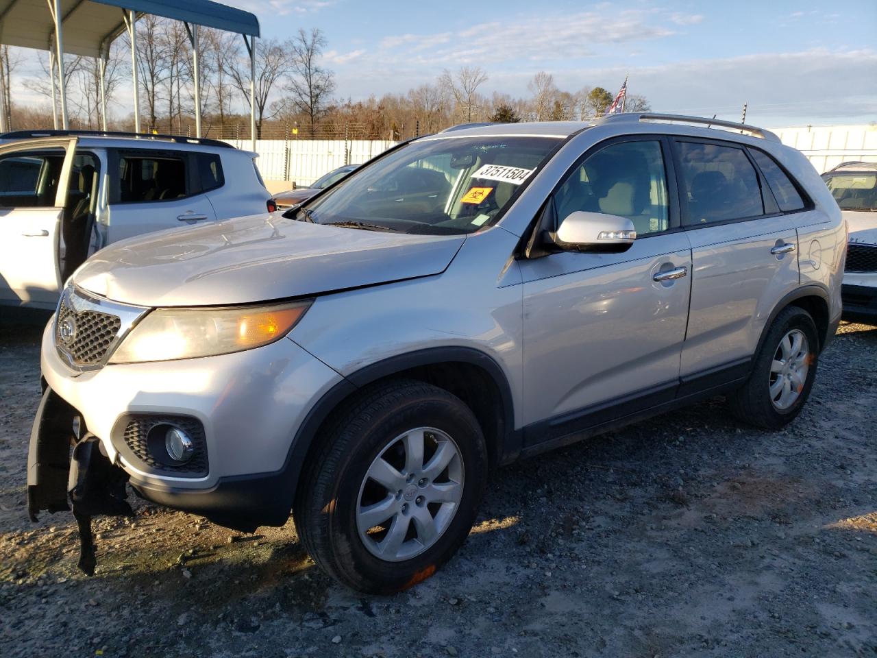 KIA SORENTO 2011 5xykt3a14bg109227