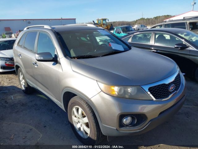 KIA SORENTO 2011 5xykt3a16bg050875