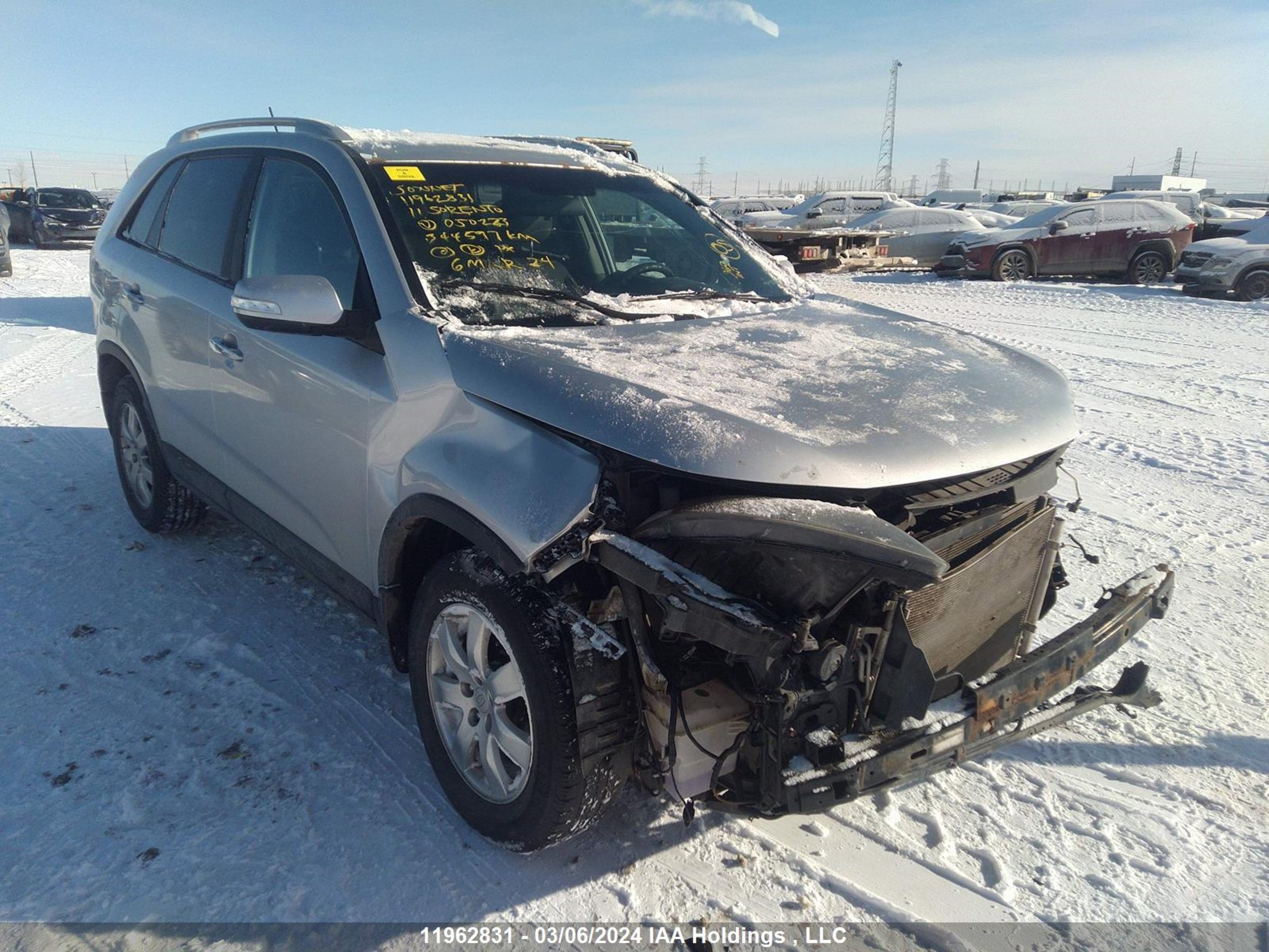 KIA SORENTO 2011 5xykt3a17bg050223