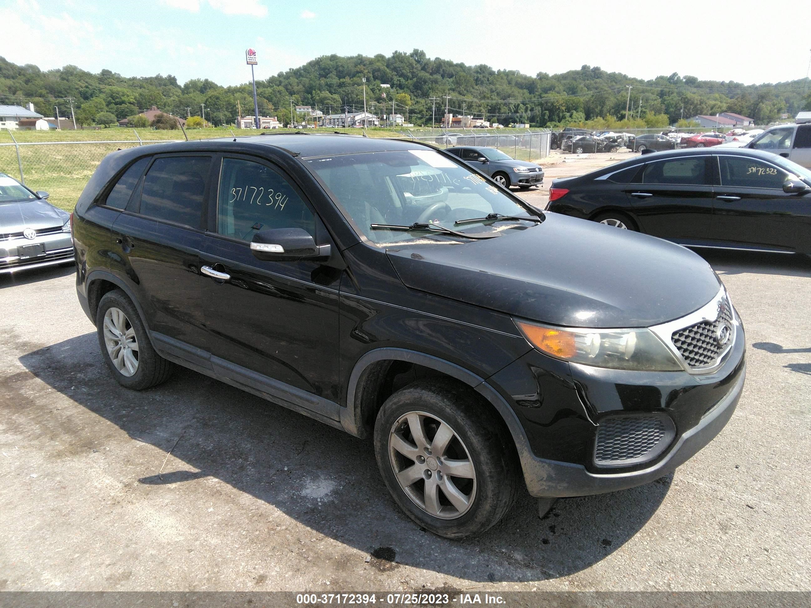 KIA SORENTO 2011 5xykt3a17bg154176