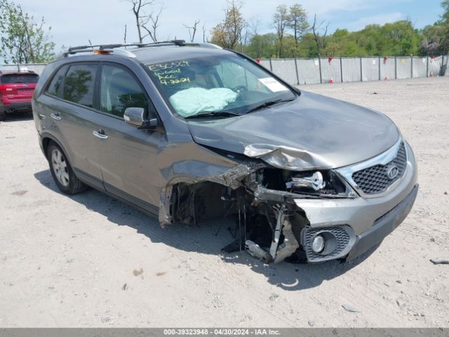 KIA SORENTO 2013 5xykt3a60dg325073