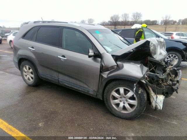 KIA SORENTO 2013 5xykt3a60dg355707