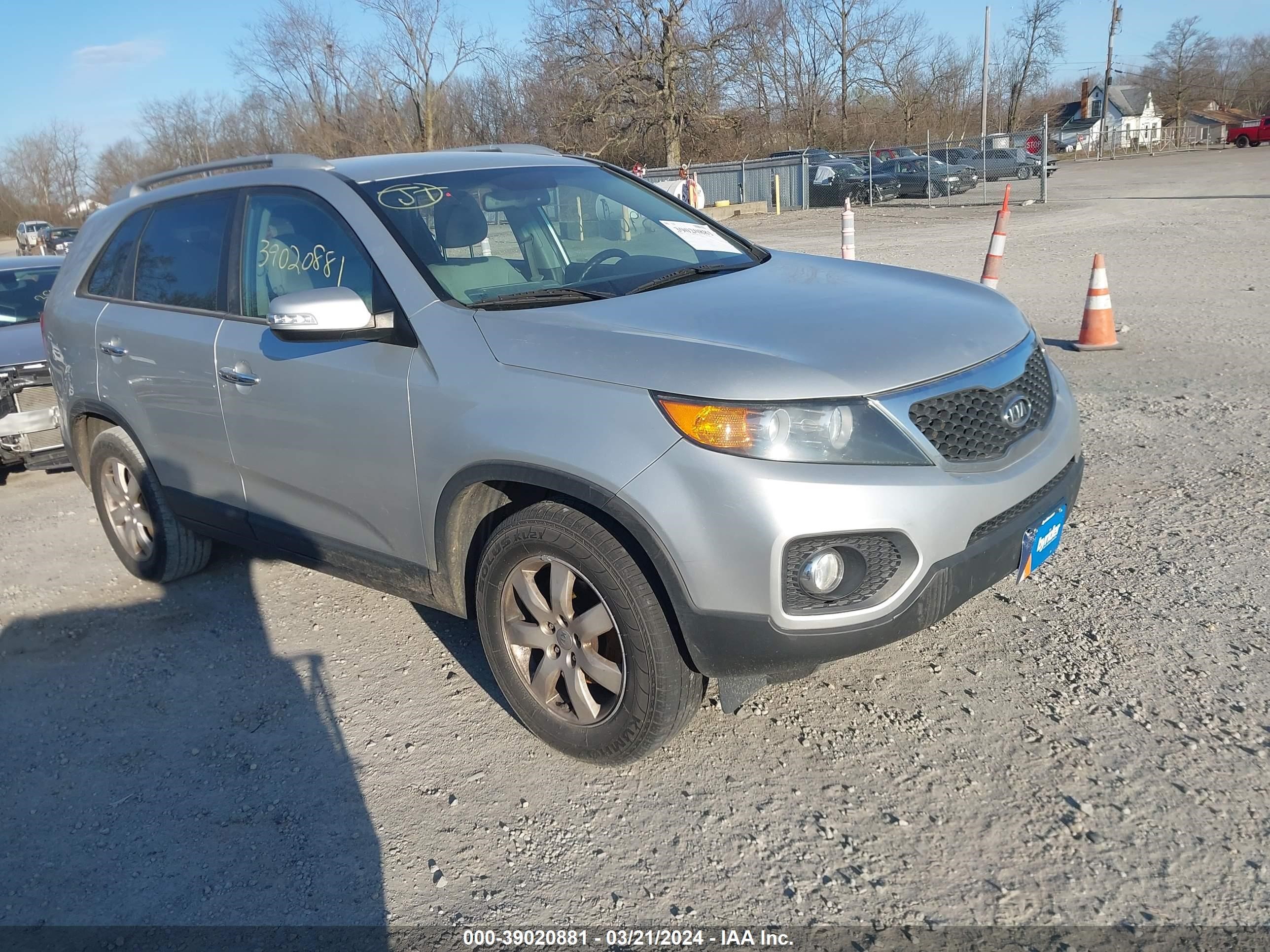 KIA SORENTO 2013 5xykt3a60dg406283