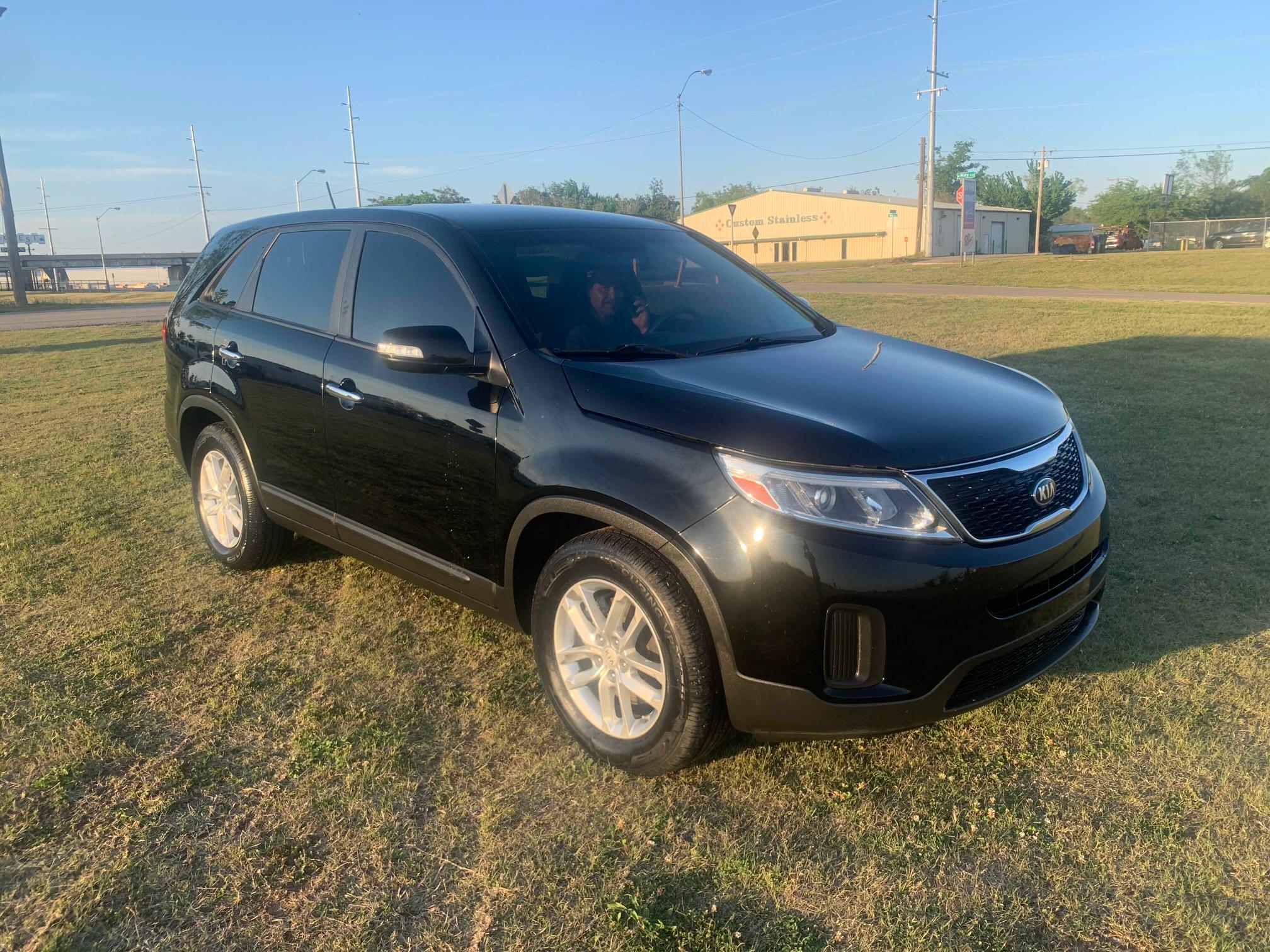 KIA SORENTO LX 2015 5xykt3a61fg564280