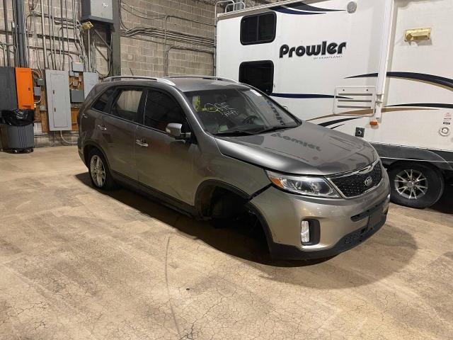 KIA SORENTO LX 2015 5xykt3a61fg574548