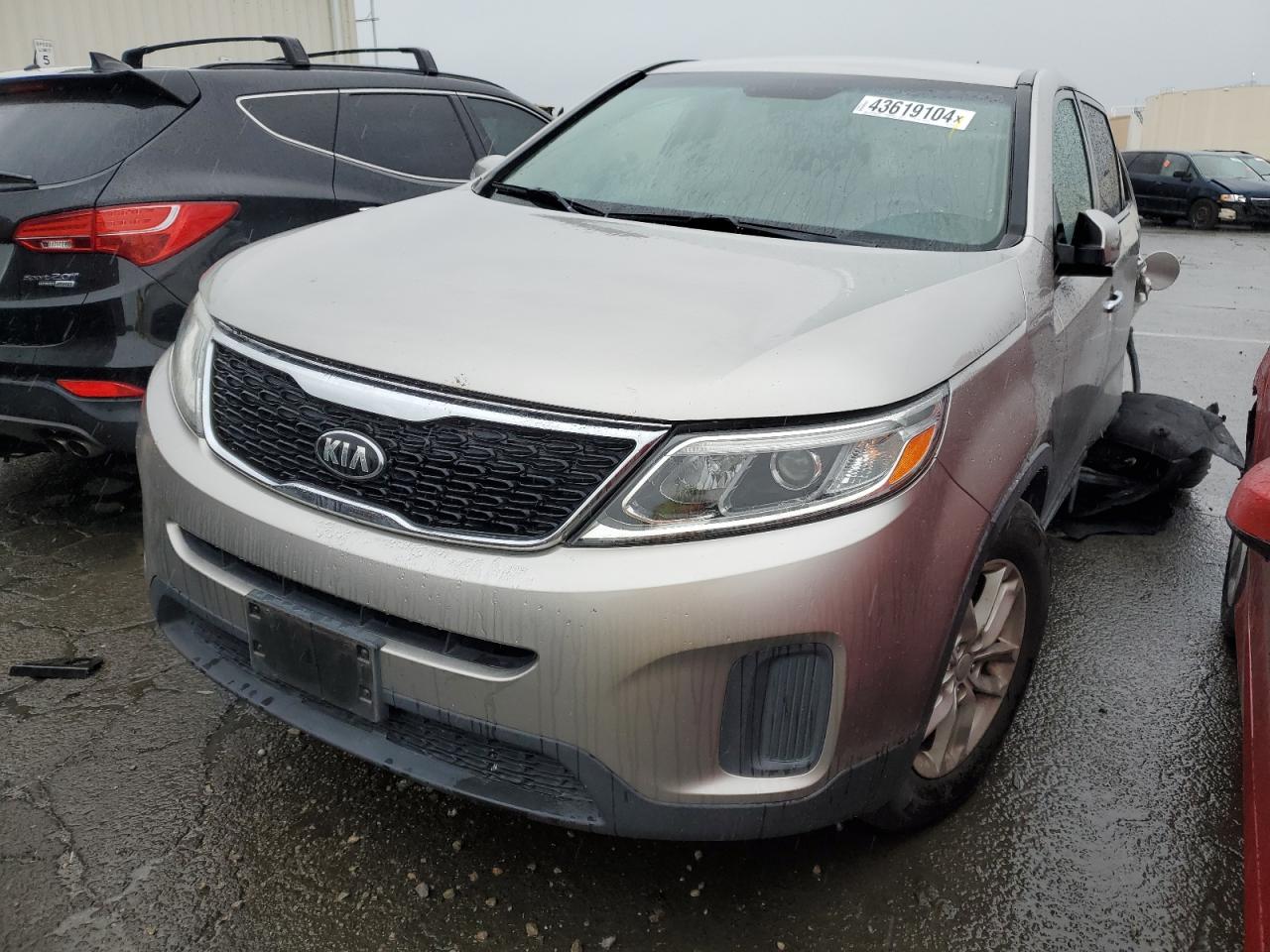 KIA SORENTO 2015 5xykt3a63fg621921