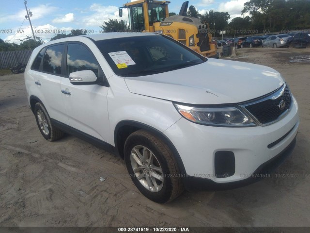 KIA SORENTO 2015 5xykt3a65fg606546