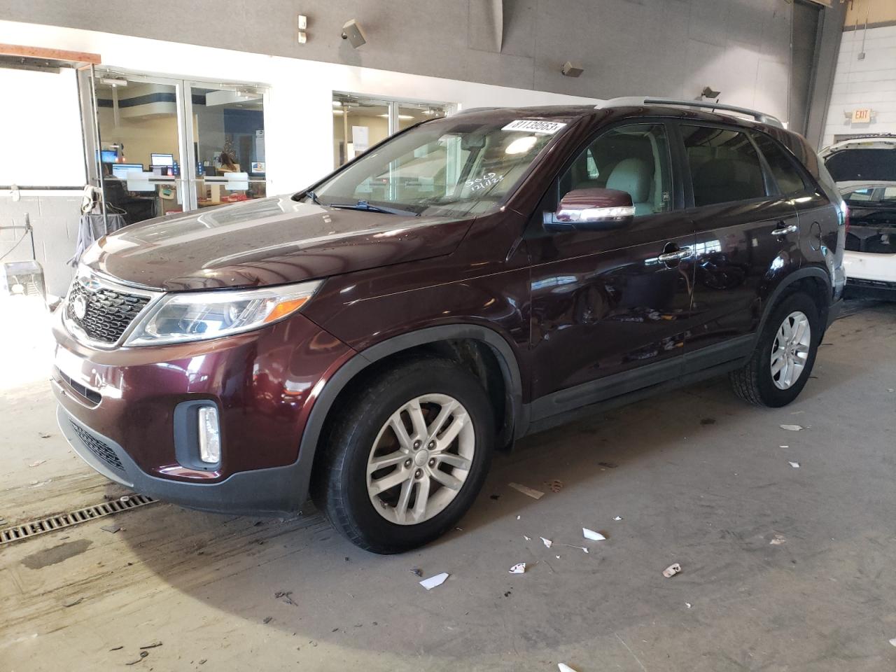 KIA SORENTO 2015 5xykt3a65fg623847