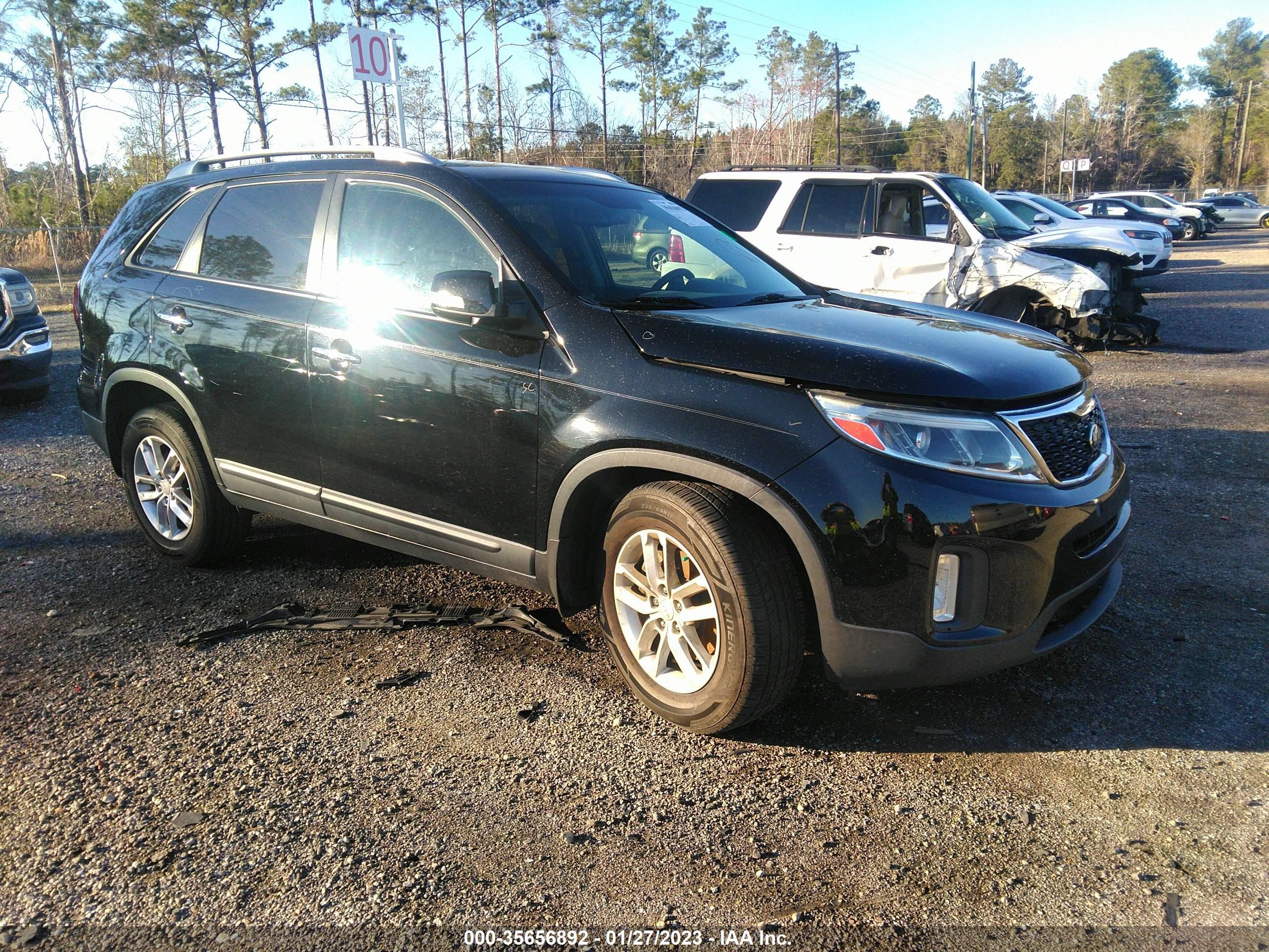 KIA SORENTO 2015 5xykt3a65fg644164