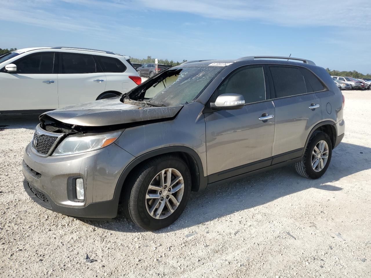 KIA SORENTO 2015 5xykt3a65fg658002