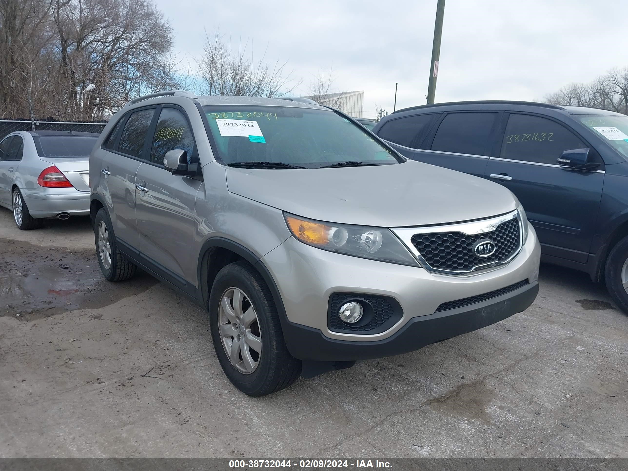 KIA SORENTO 2013 5xykt3a66dg396908