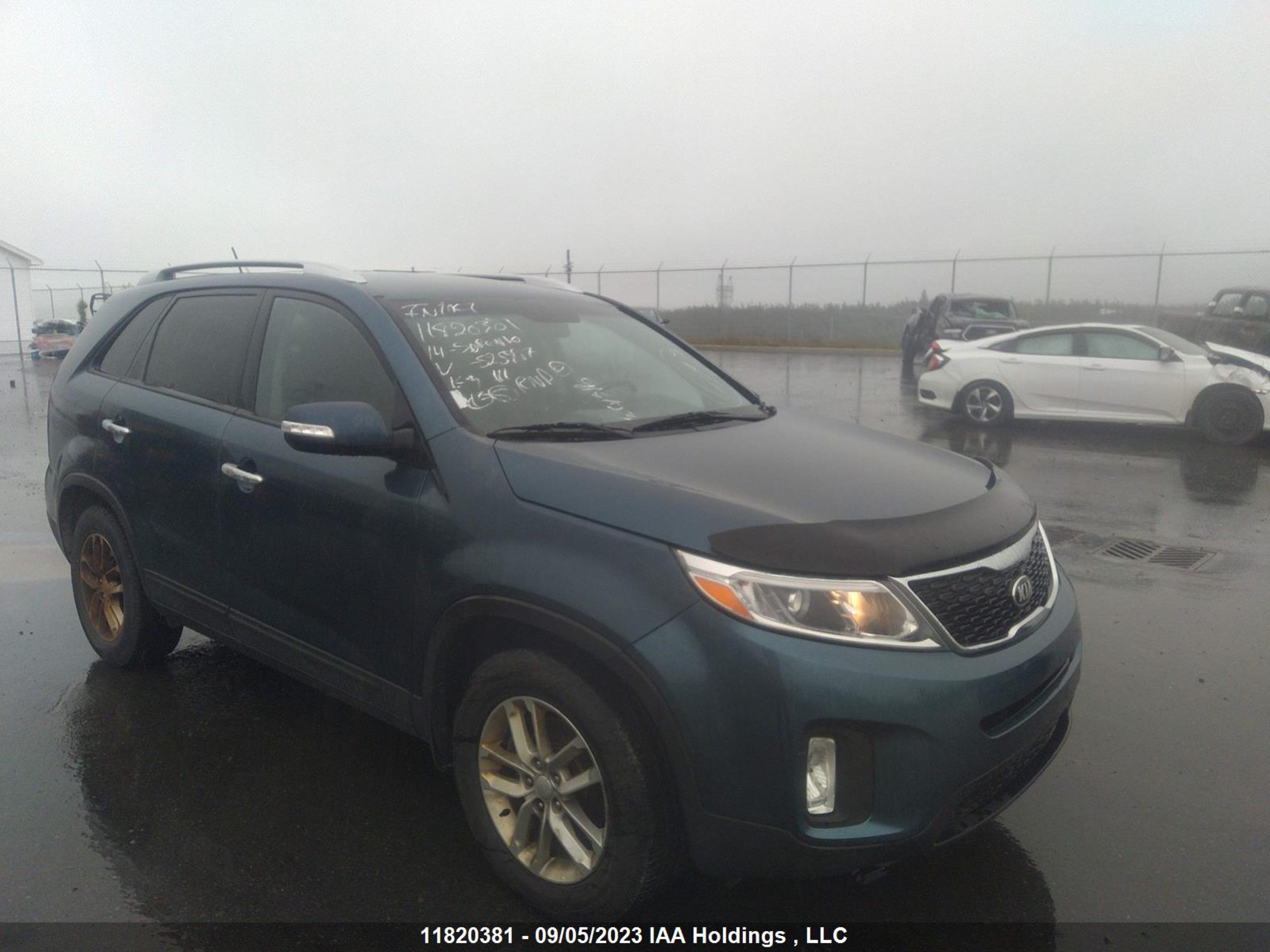 KIA SORENTO 2014 5xykt3a67eg525997