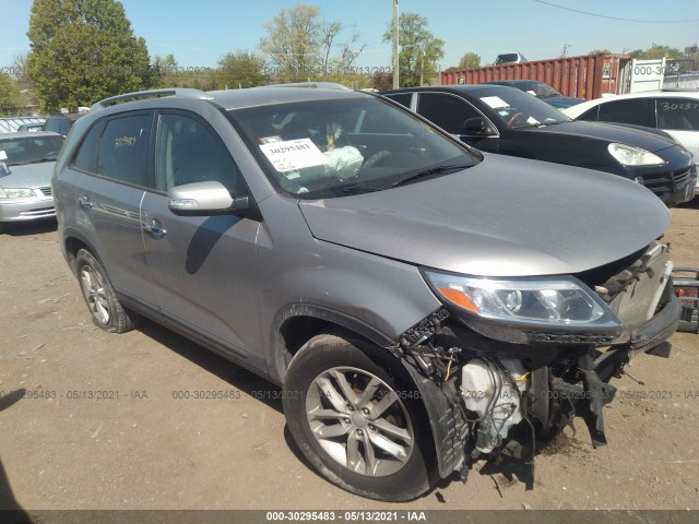 KIA SORENTO 2014 5xykt3a68eg435726