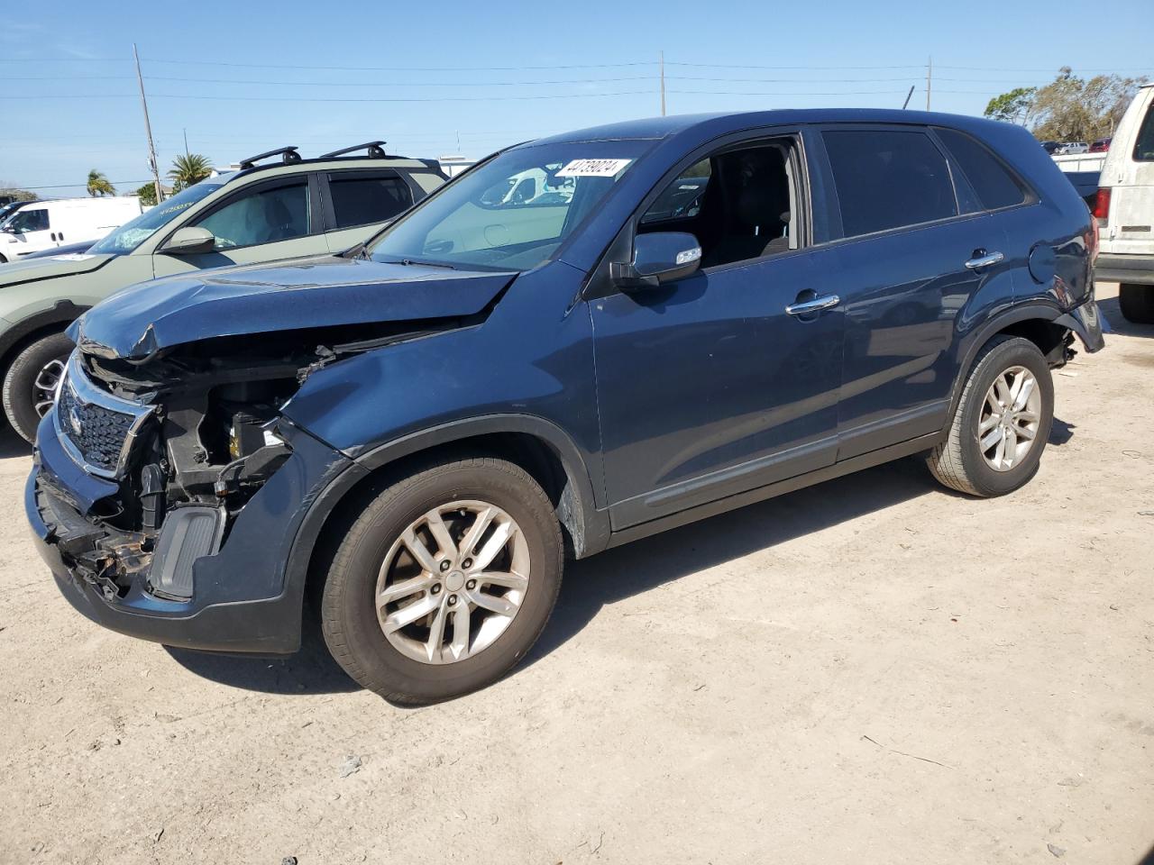 KIA SORENTO 2014 5xykt3a68eg538421